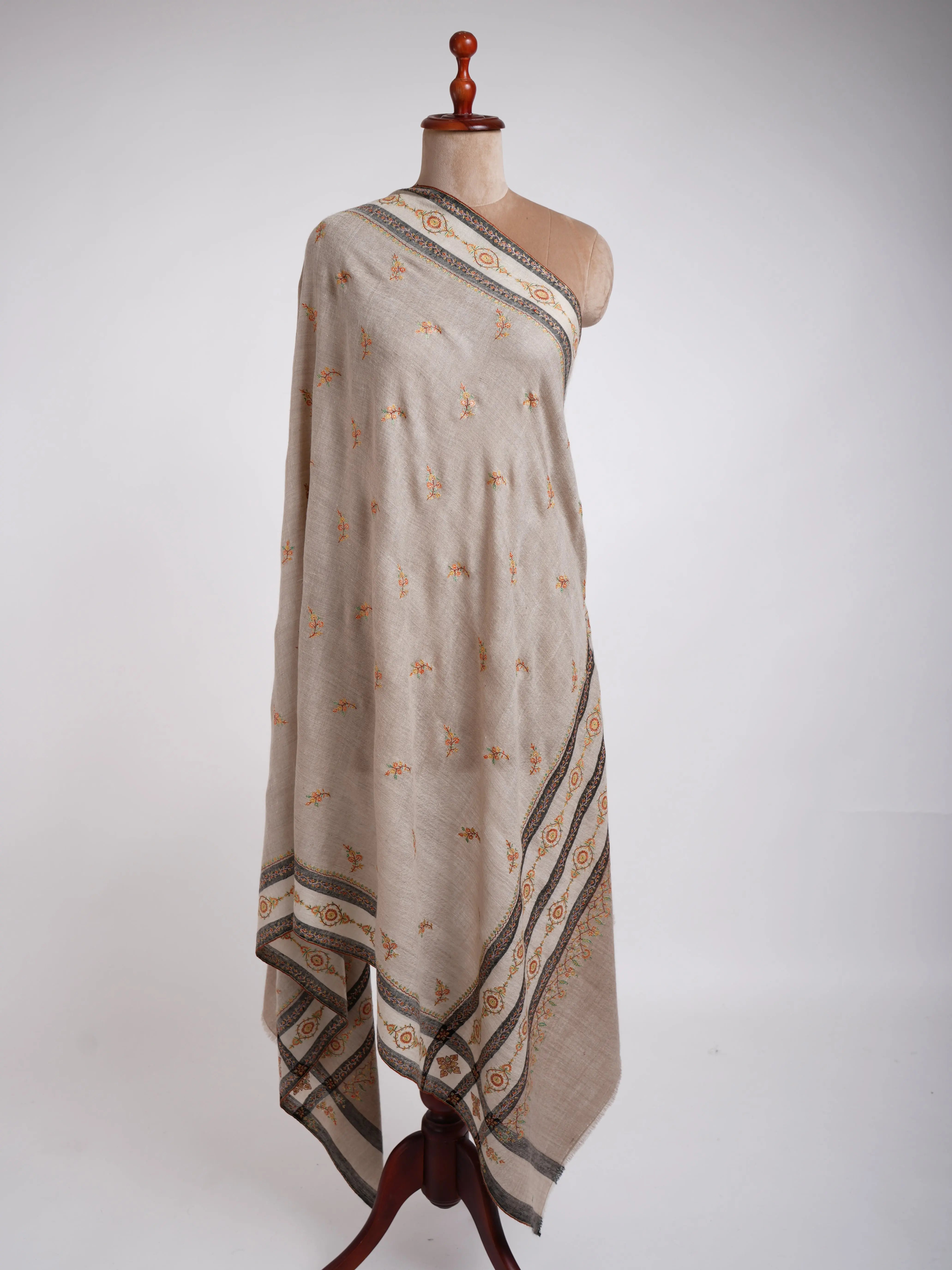 Hand Embroidered Palla Buti Pashmina Shawl Shahkaar