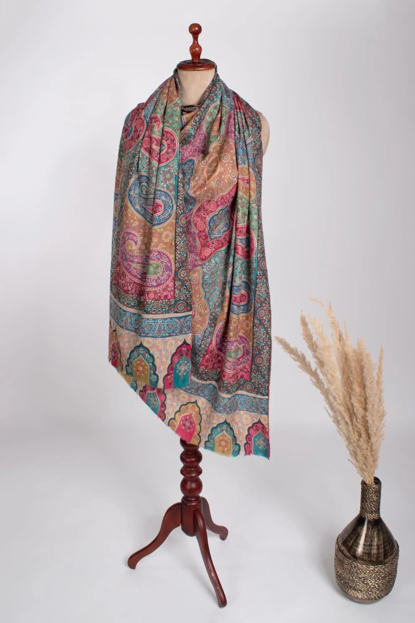 Hand Embroidered Pashmina with Paisley Motifs - PUSHKAR Shahkaar