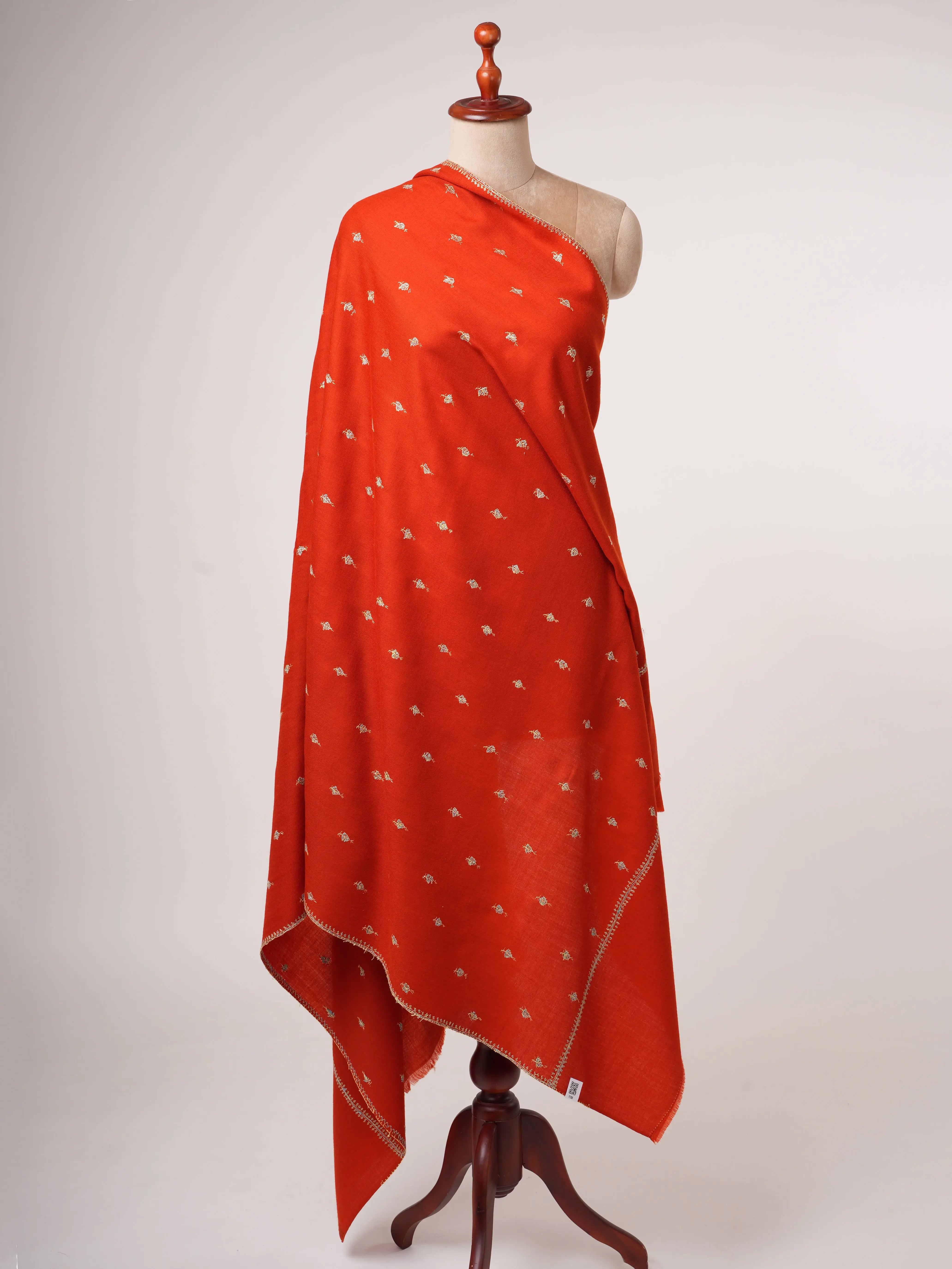 Hand Embroidered Red Shawl in Fine Wool – Mache Buteh Motif Shahkaar