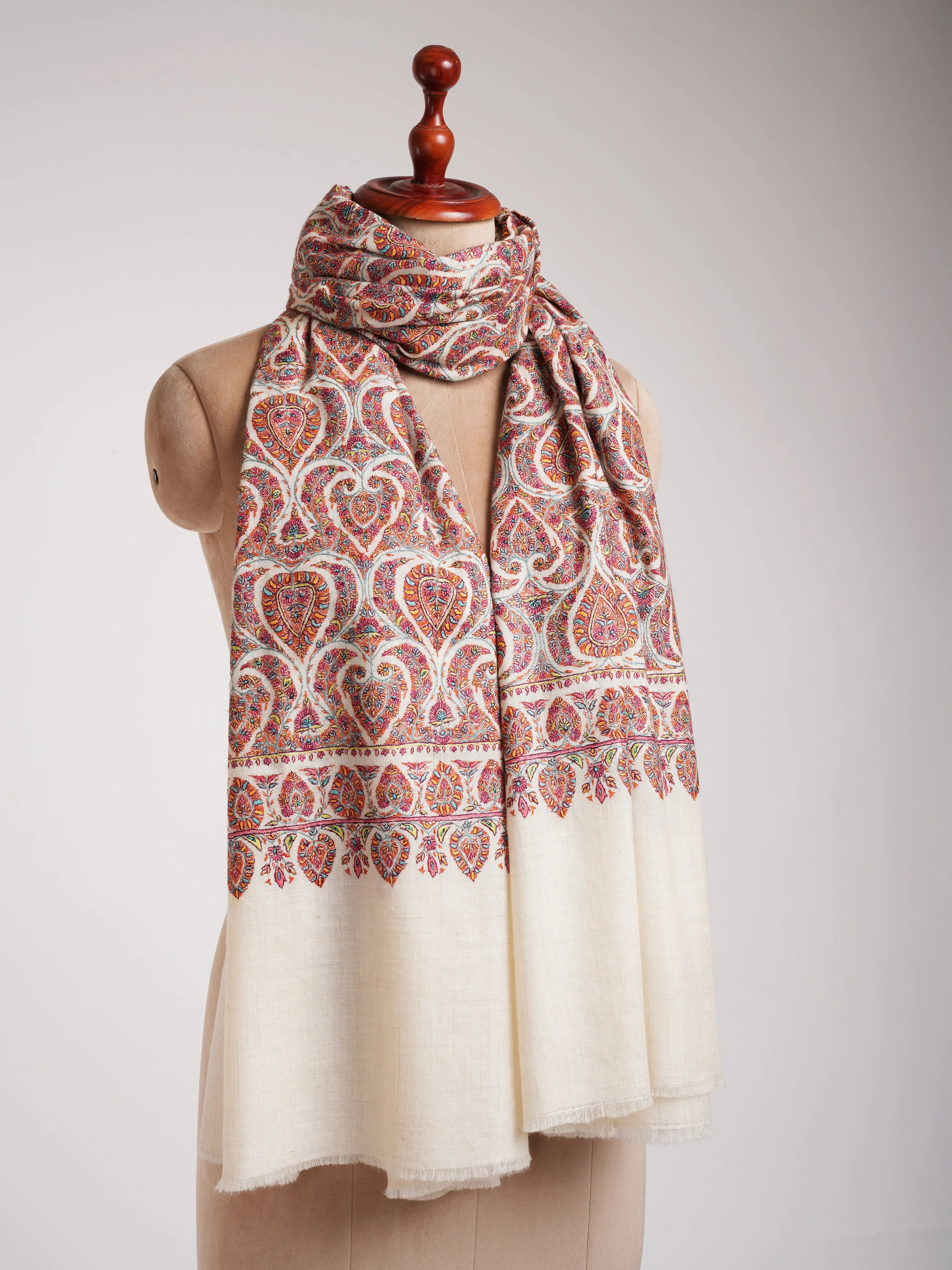 Hand Sozni Embroidered White Pashmina Jamavar Shawl Shahkaar