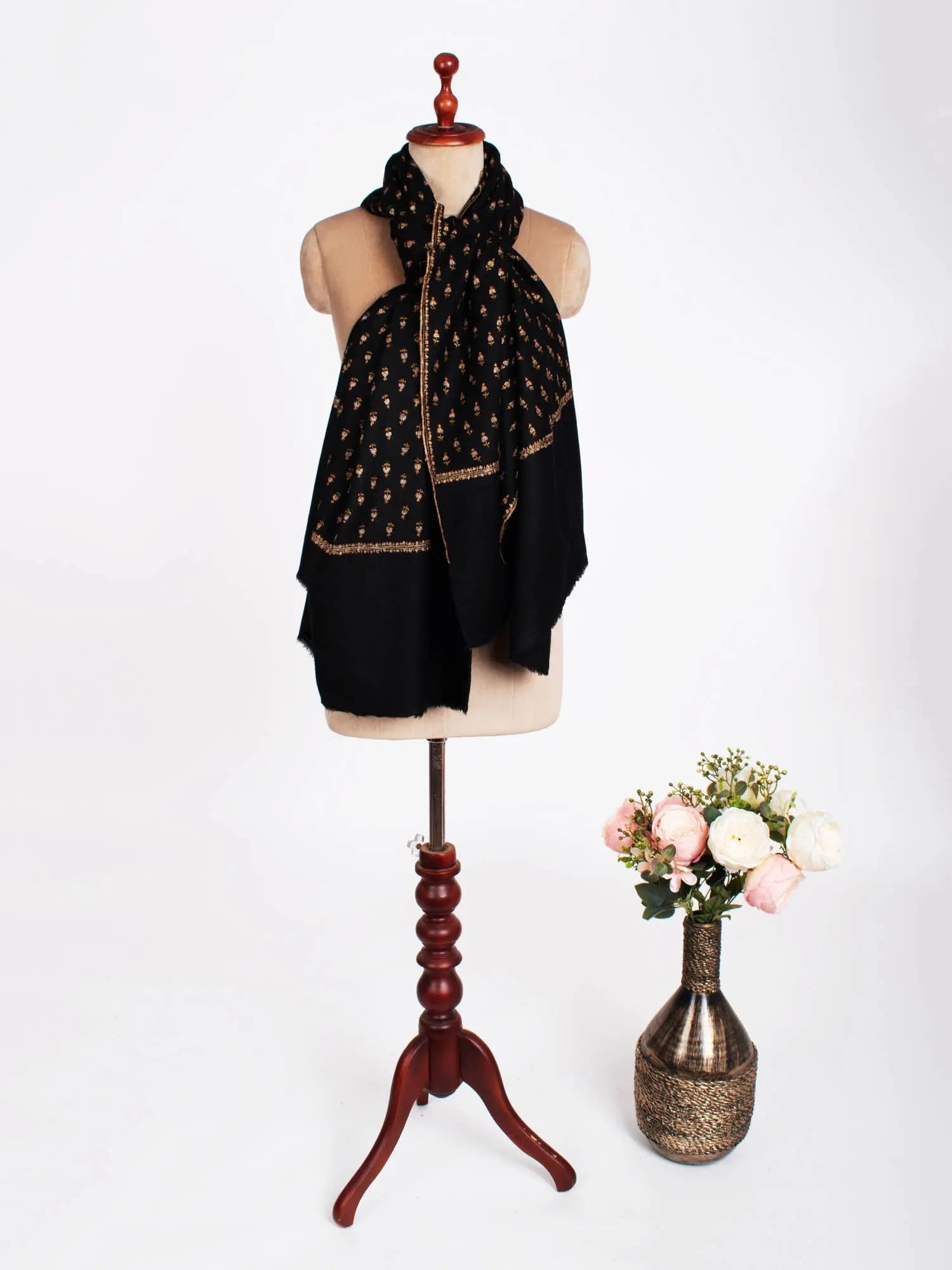 Hand Spun Delicately Embroidered Black Pashmina Shawl - ITHACA Shahkaar
