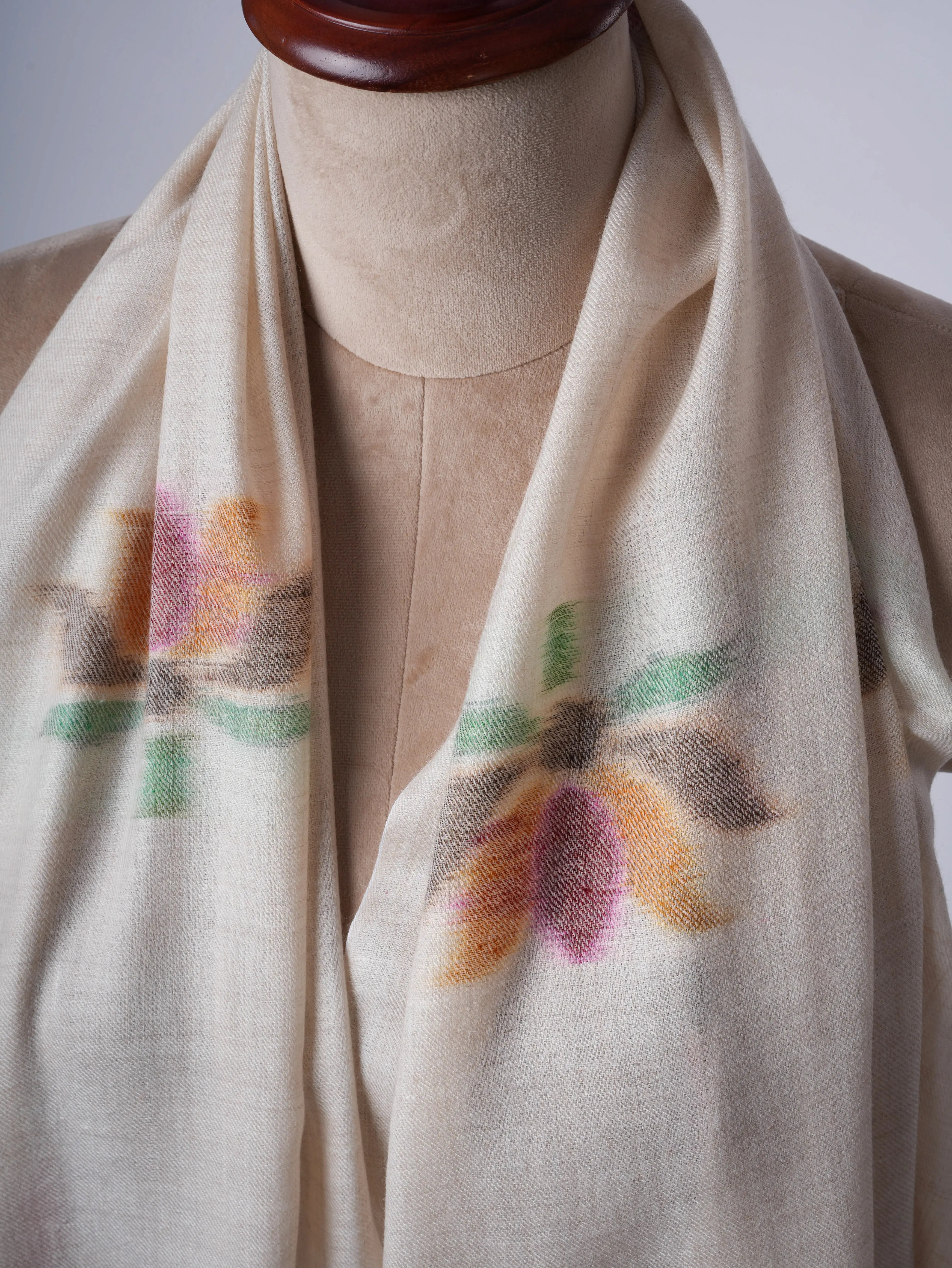 Handloom Lotus Ikat Cashmere Scarf – Baby Soft Authentic Cashmere Shahkaar