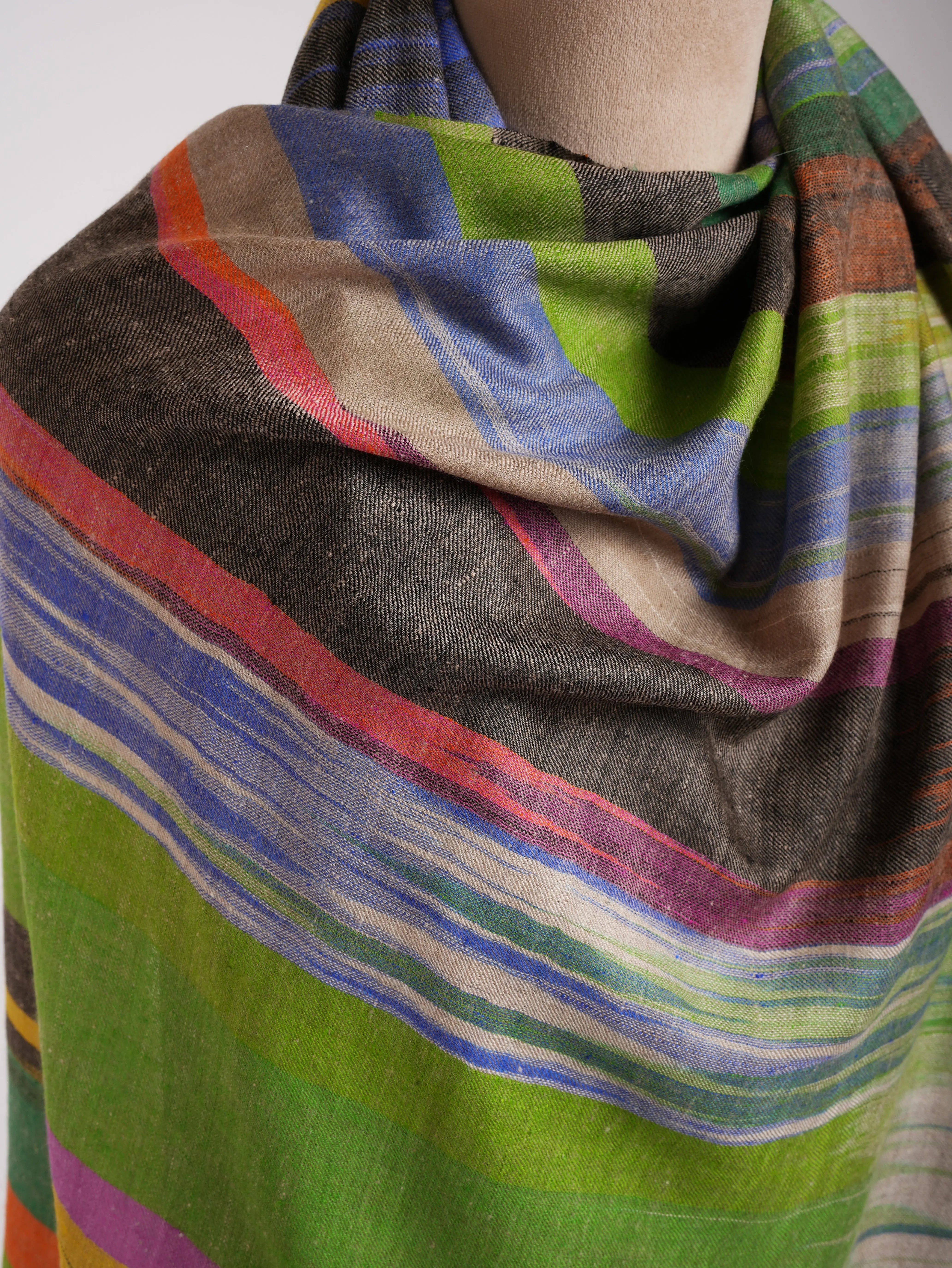 Handloomed Ikat Authentic Pashminas Shahkaar