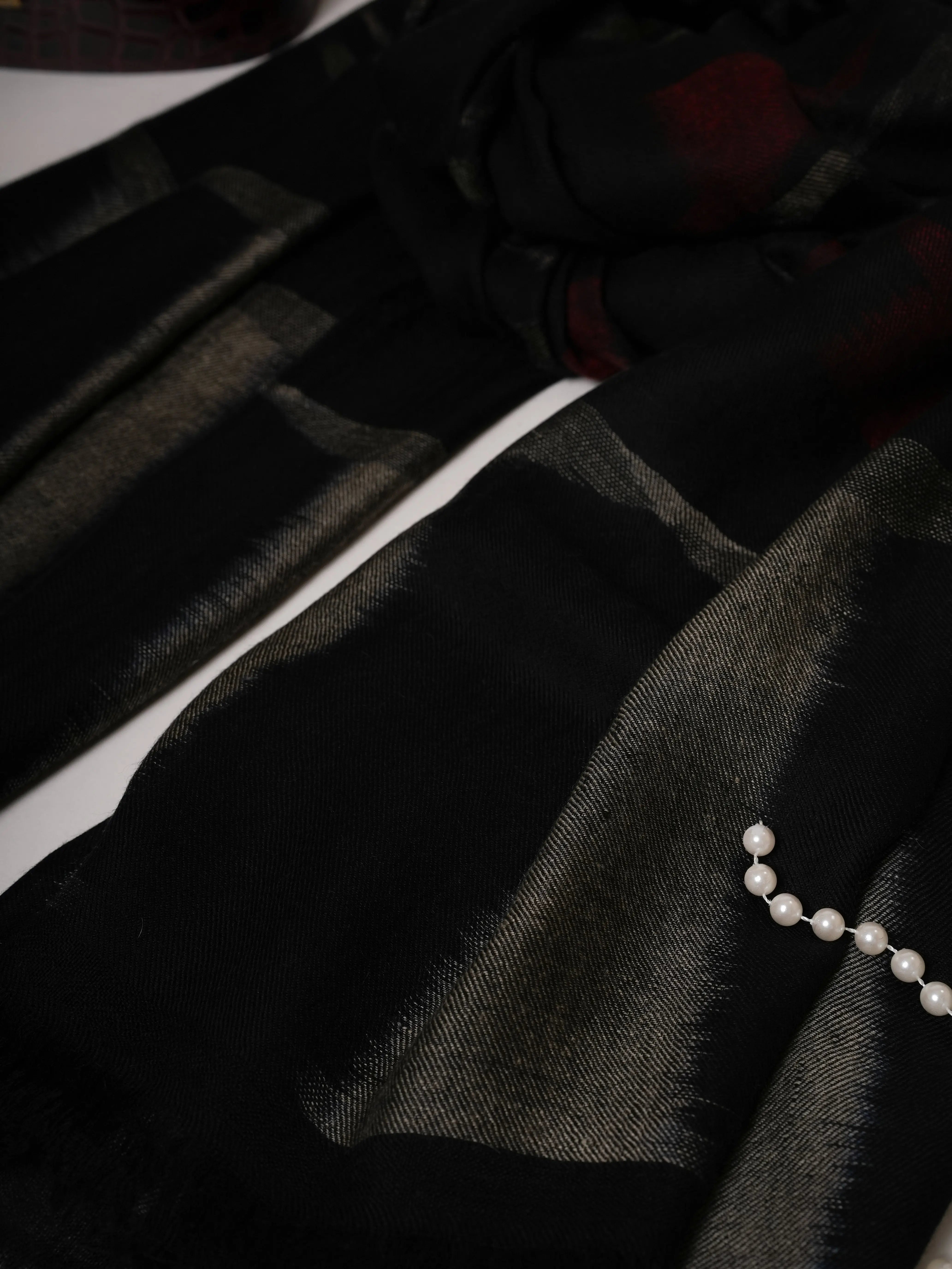 Handloomed Ikat Black Oversized Pashmina Shawl Shahkaar