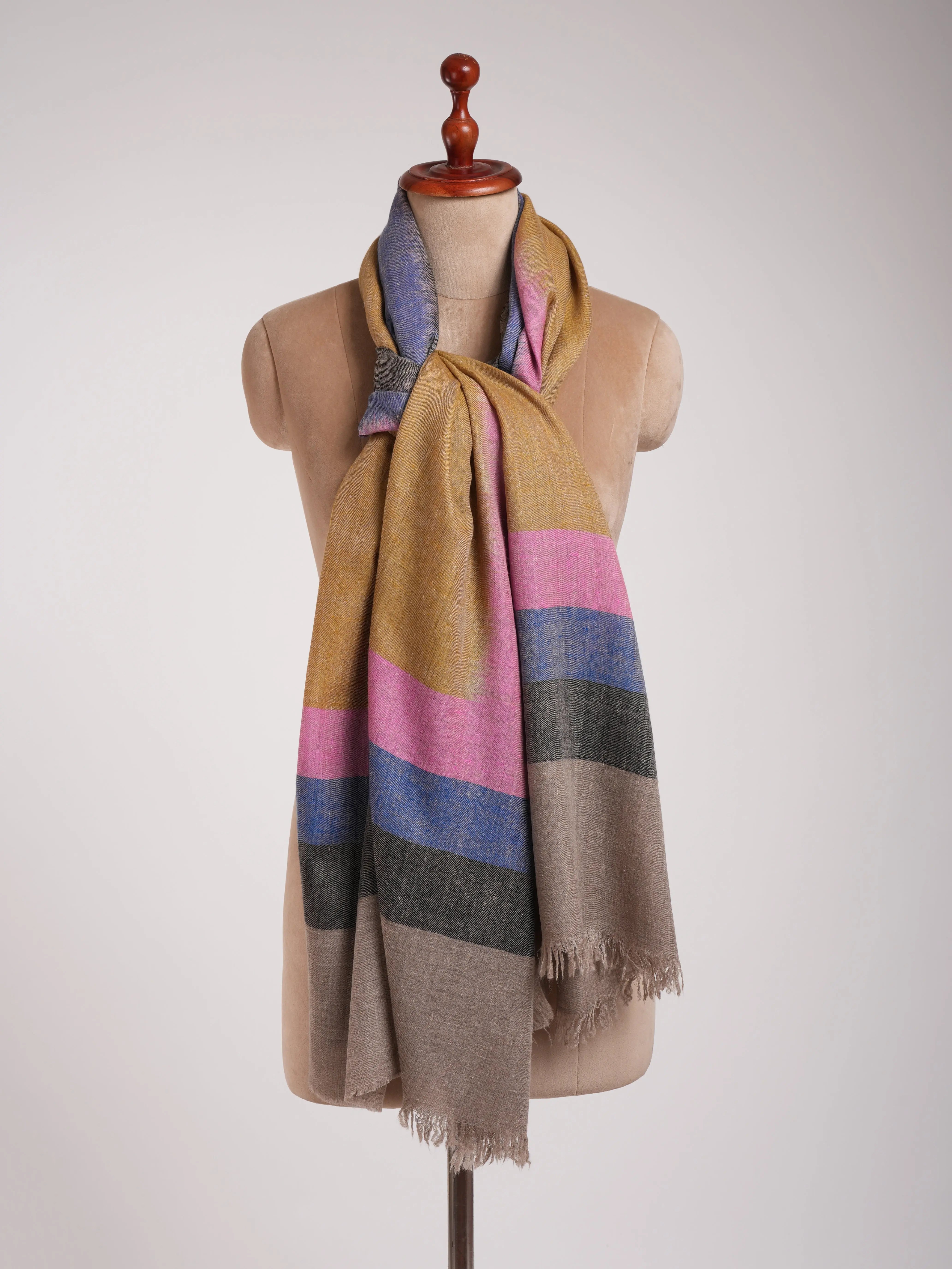 Handloomed Ikat Kashmiri Pashmina Shawl Shahkaar