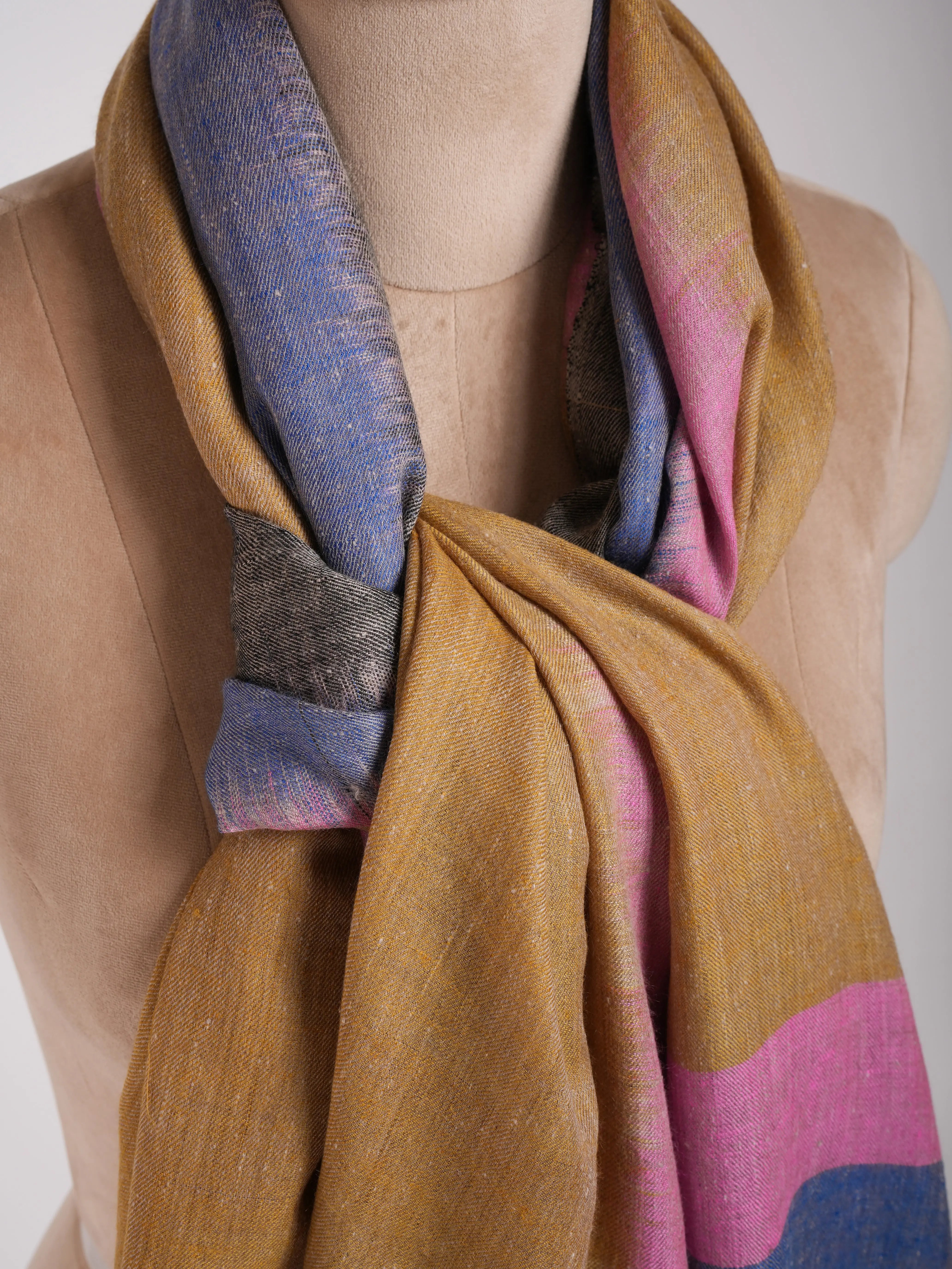 Handloomed Ikat Kashmiri Pashmina Shawl Shahkaar