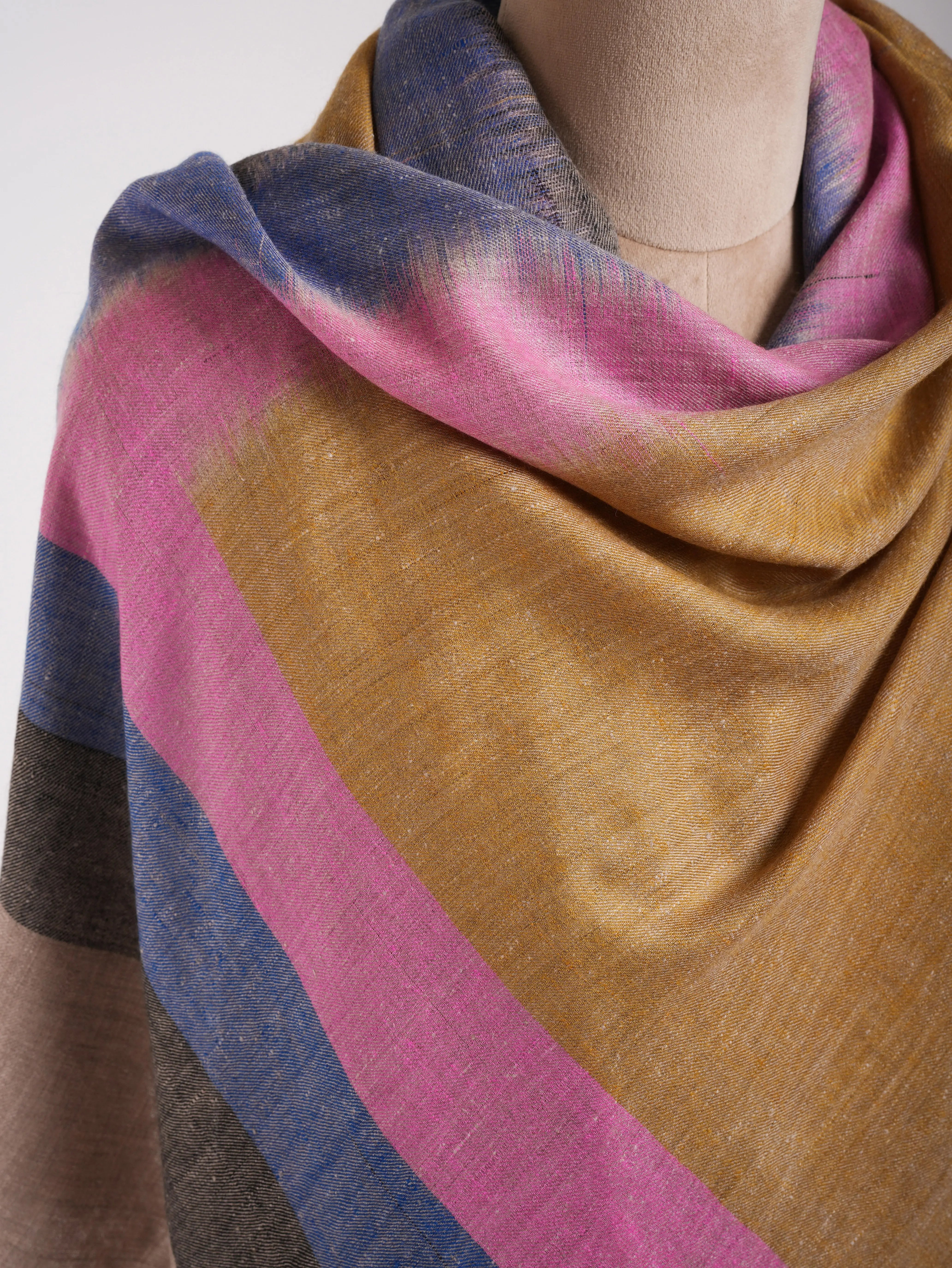 Handloomed Ikat Kashmiri Pashmina Shawl Shahkaar