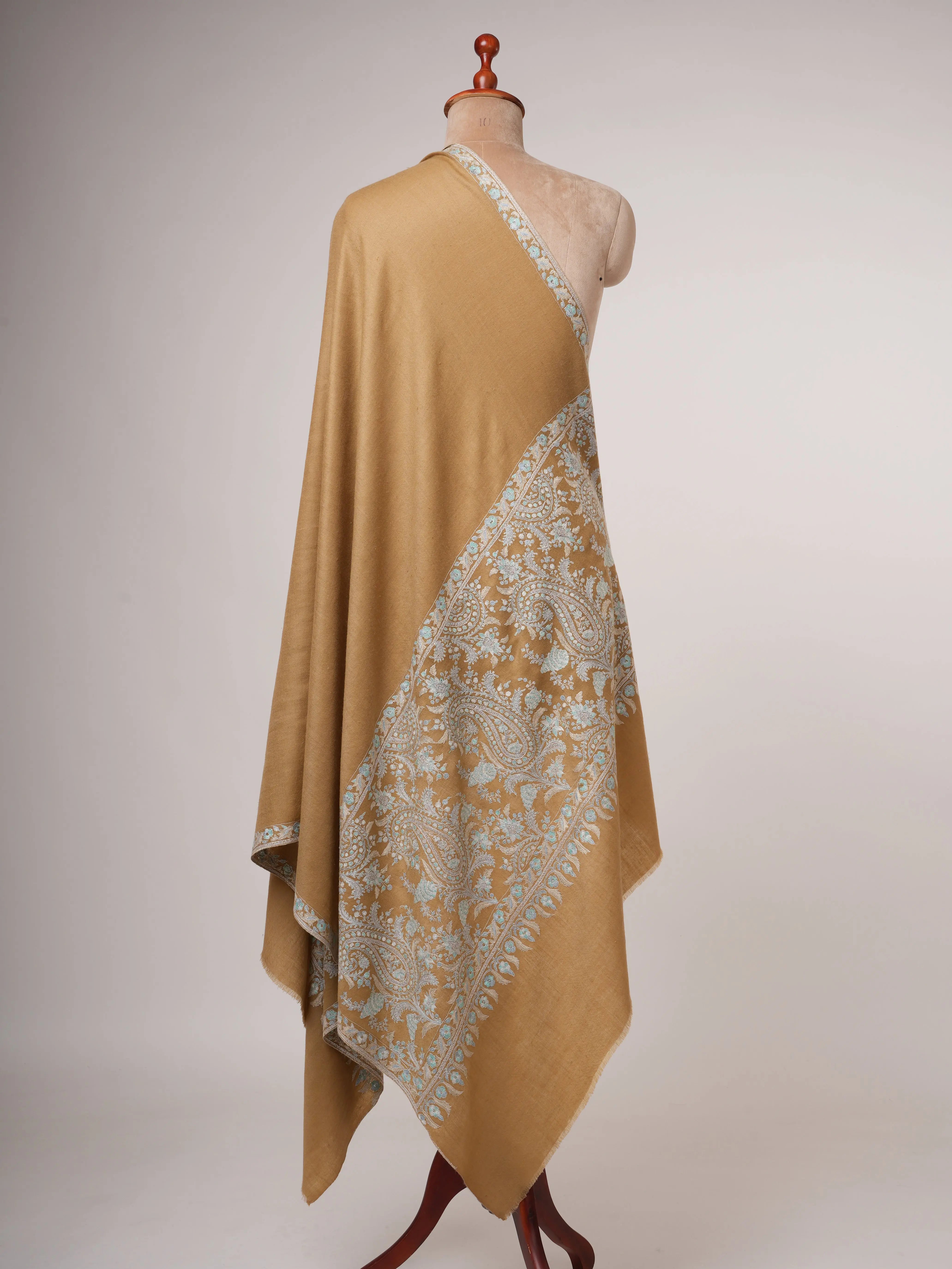 Handloomed Paisley Palla Embroidered Pashmina Shawl – Timeless Elegance Shahkaar