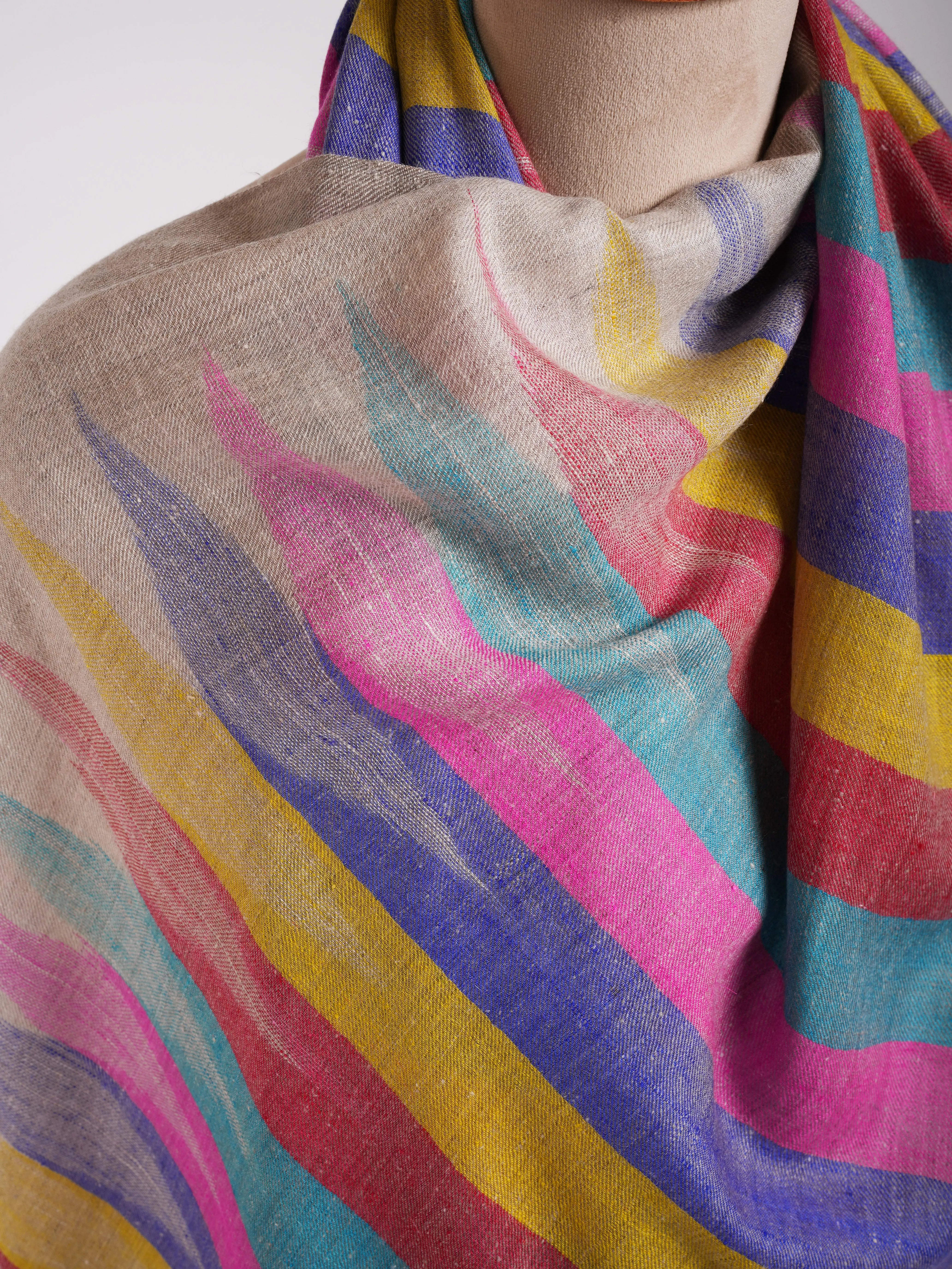 Handloomed Soft Cashmere Pashmina Ikat Shawl Shahkaar