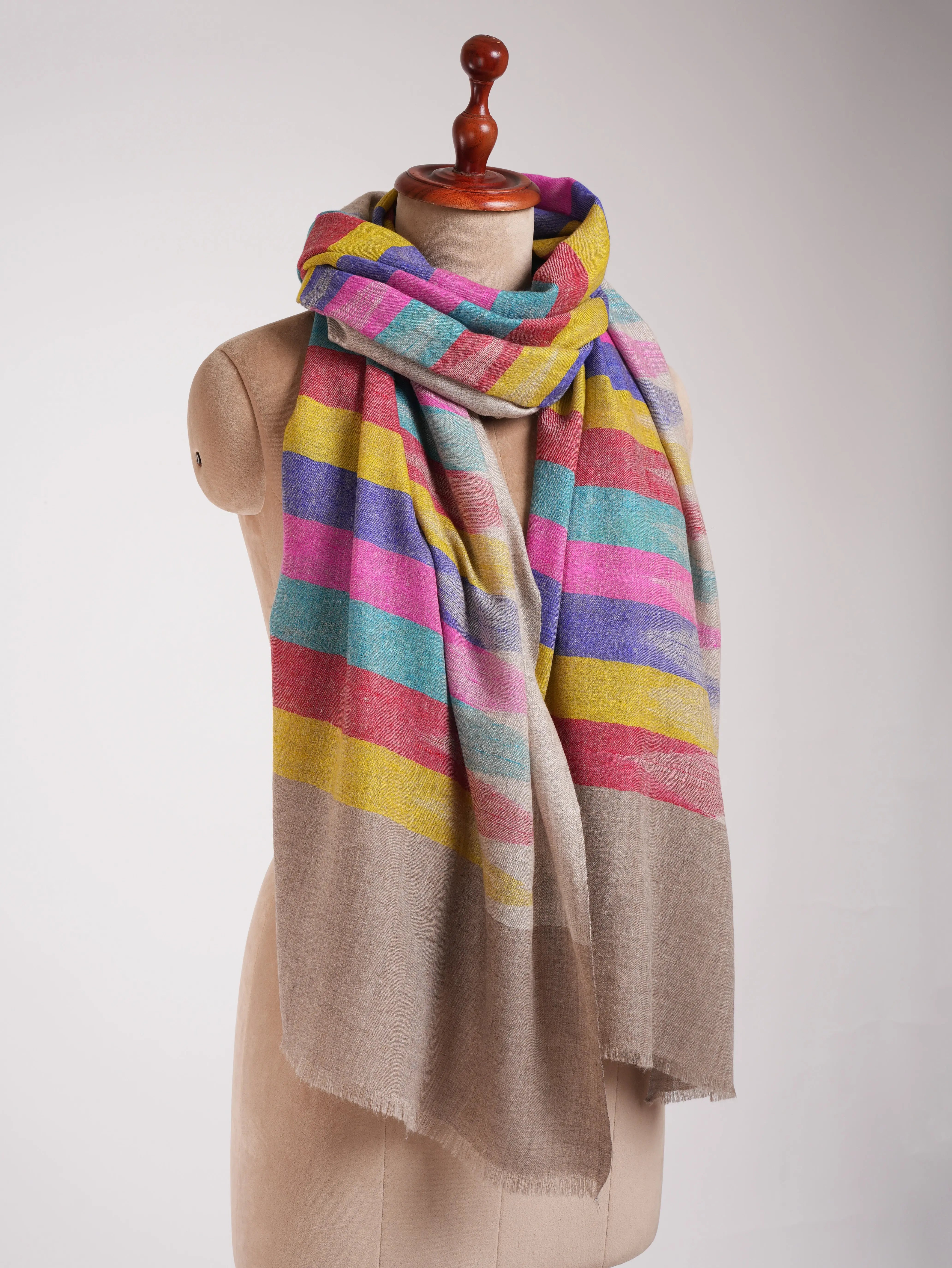 Handloomed Soft Cashmere Pashmina Ikat Shawl Shahkaar