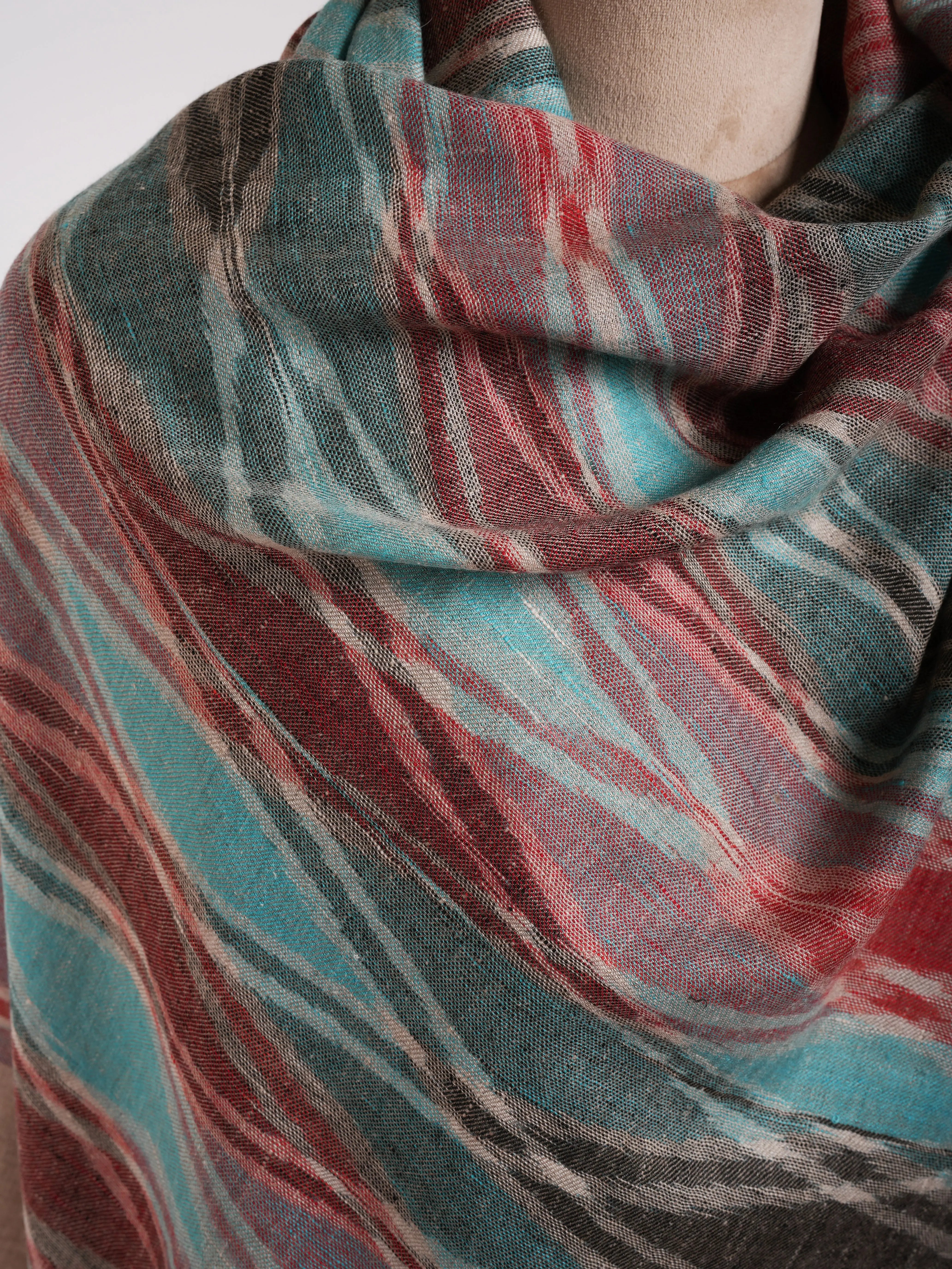 Handloomed Soft Pashmina Ikat Shawl Shahkaar