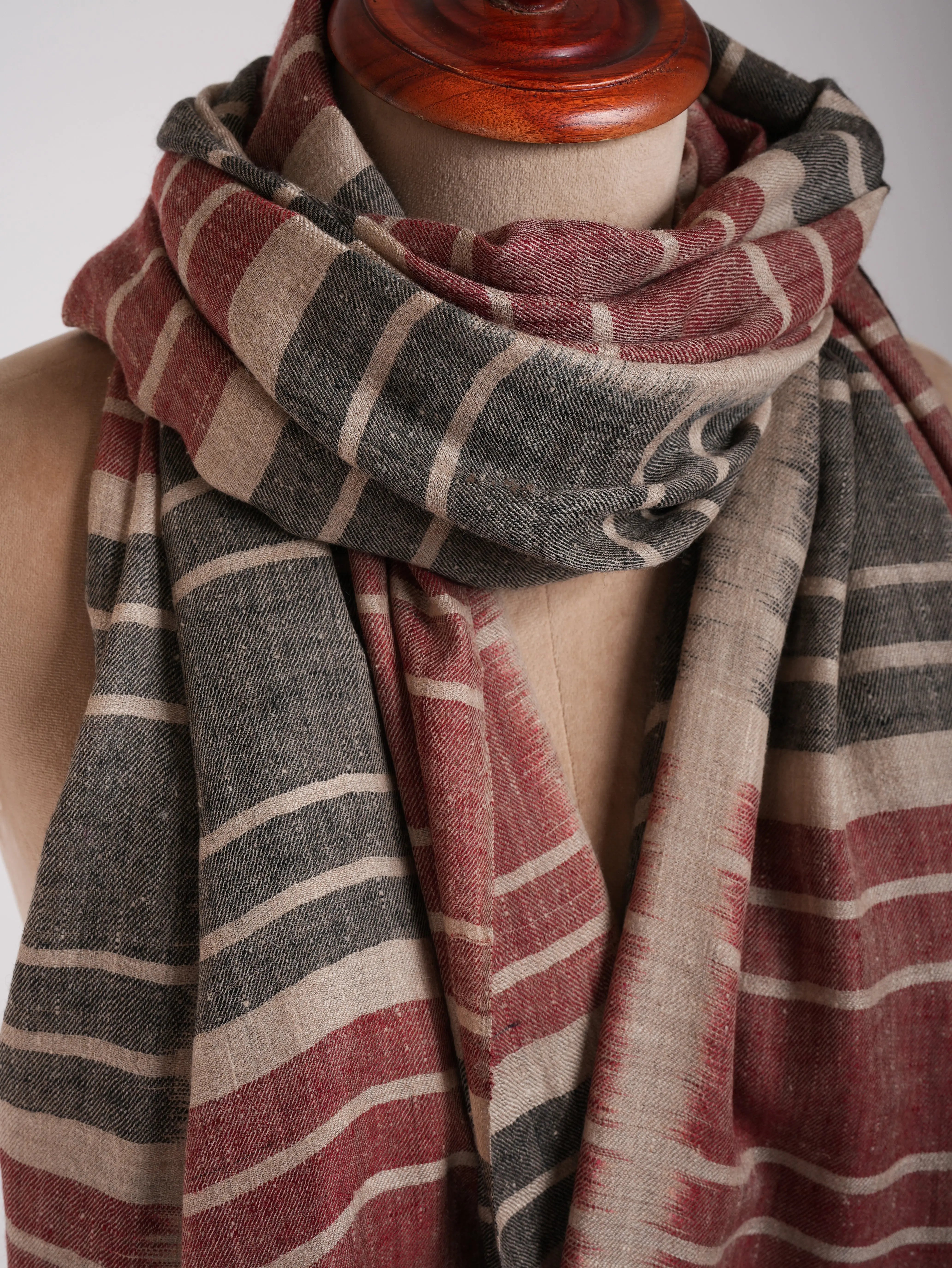 Handloomed Soft Pure Pashmina Shawl Shahkaar