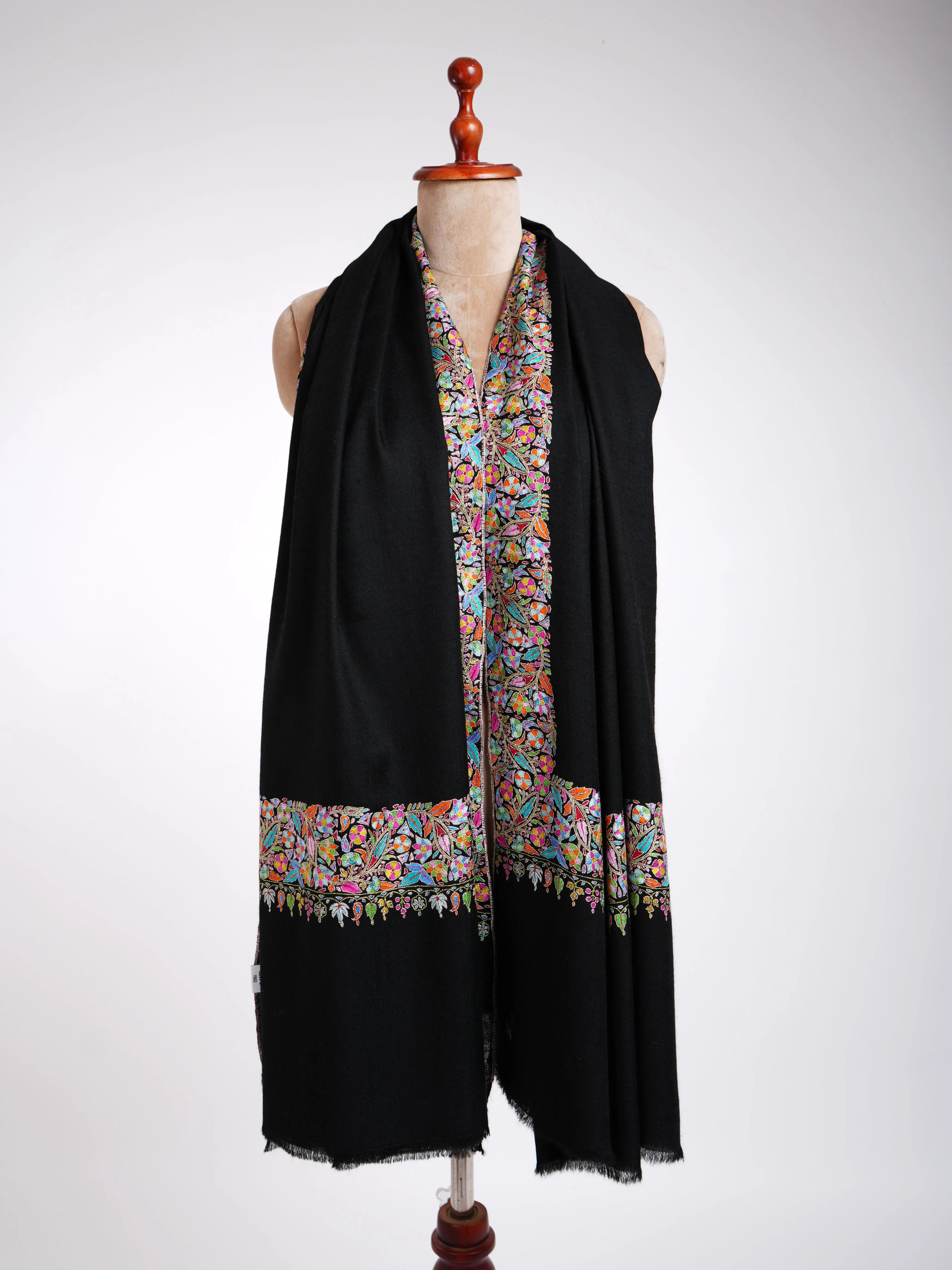 Handmade Indian Pure Pashmina Black Shawls Shahkaar