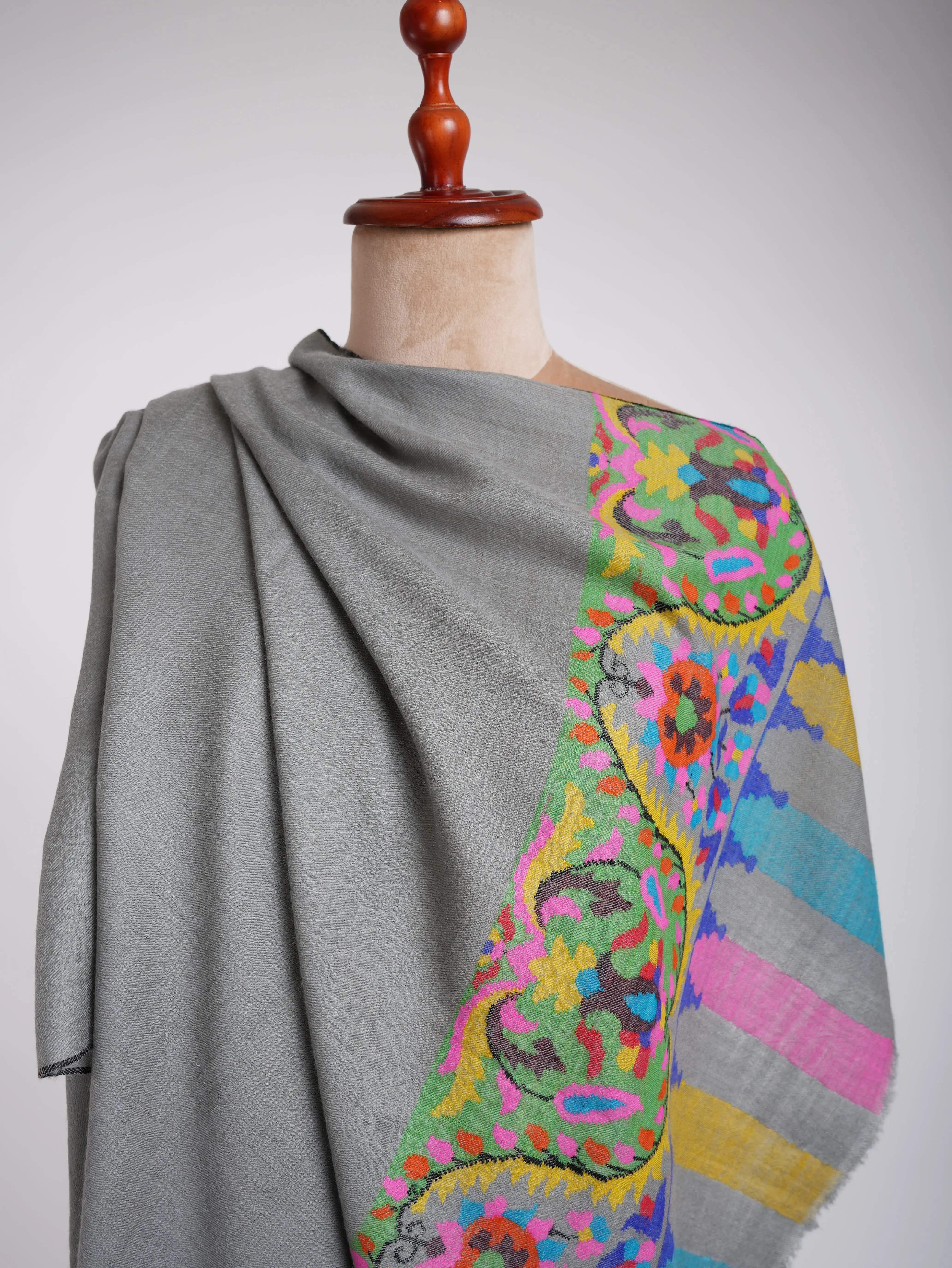 Handmade Kani Cashmere Stole Chiseled Stone Shahkaar