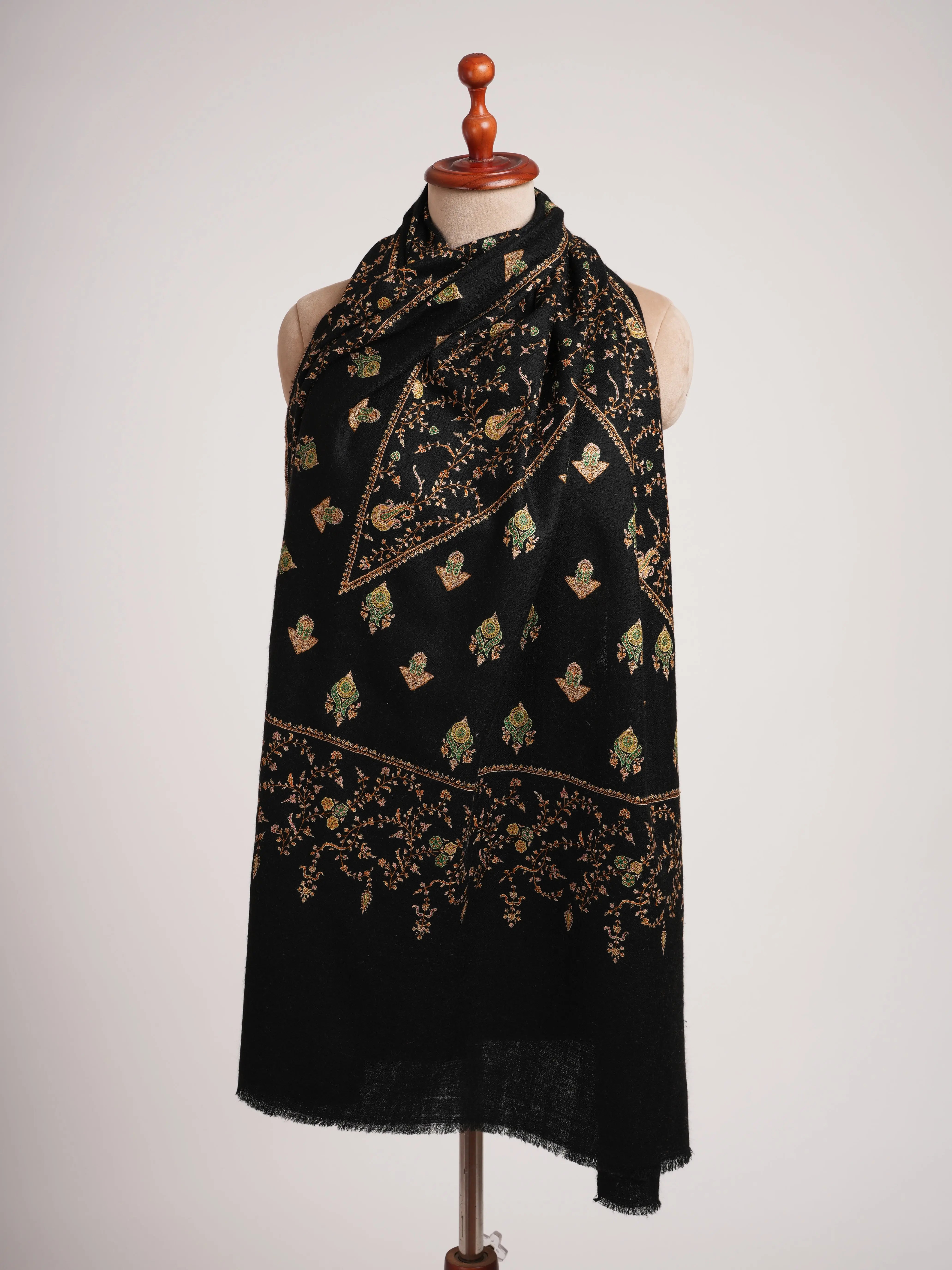Handspun Artisitc Needlework Black Pashmina Shawl Shahkaar