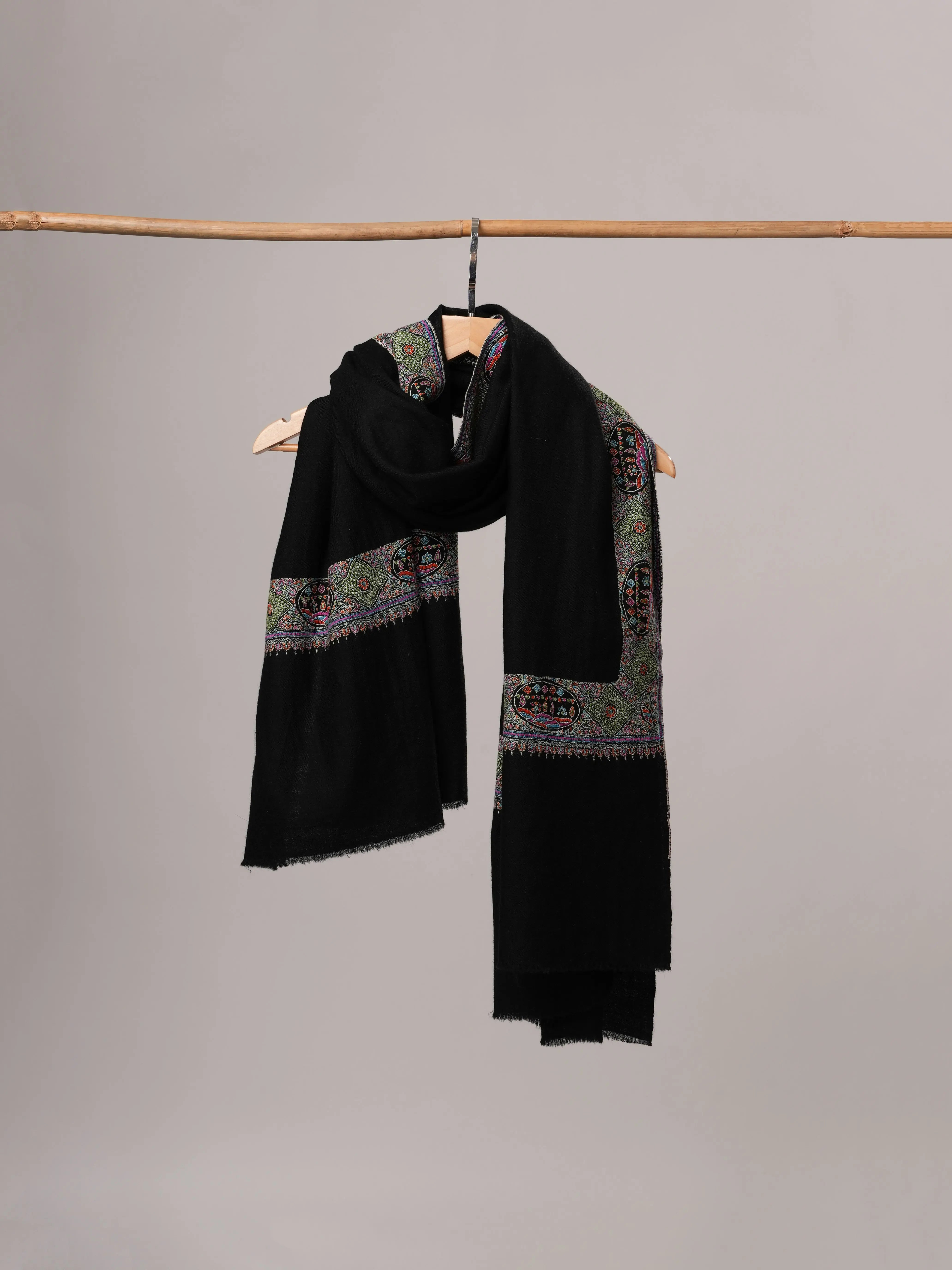 Handspun Black Daur Hand Embroidered Pashmina Shawl Shahkaar