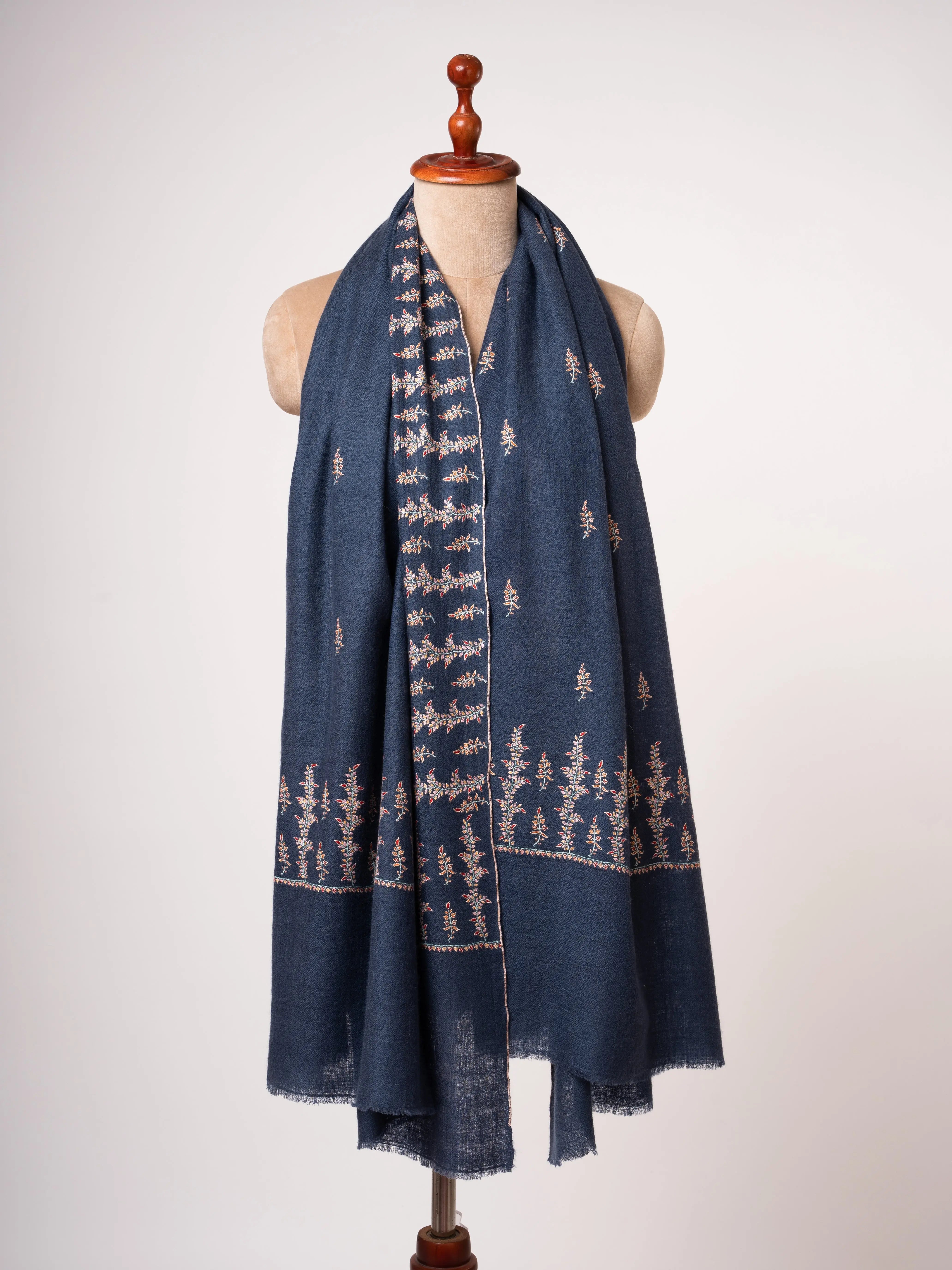 Handspun & Handwoven Pashmina Shawl with Fine Sozni Embroidery Shahkaar