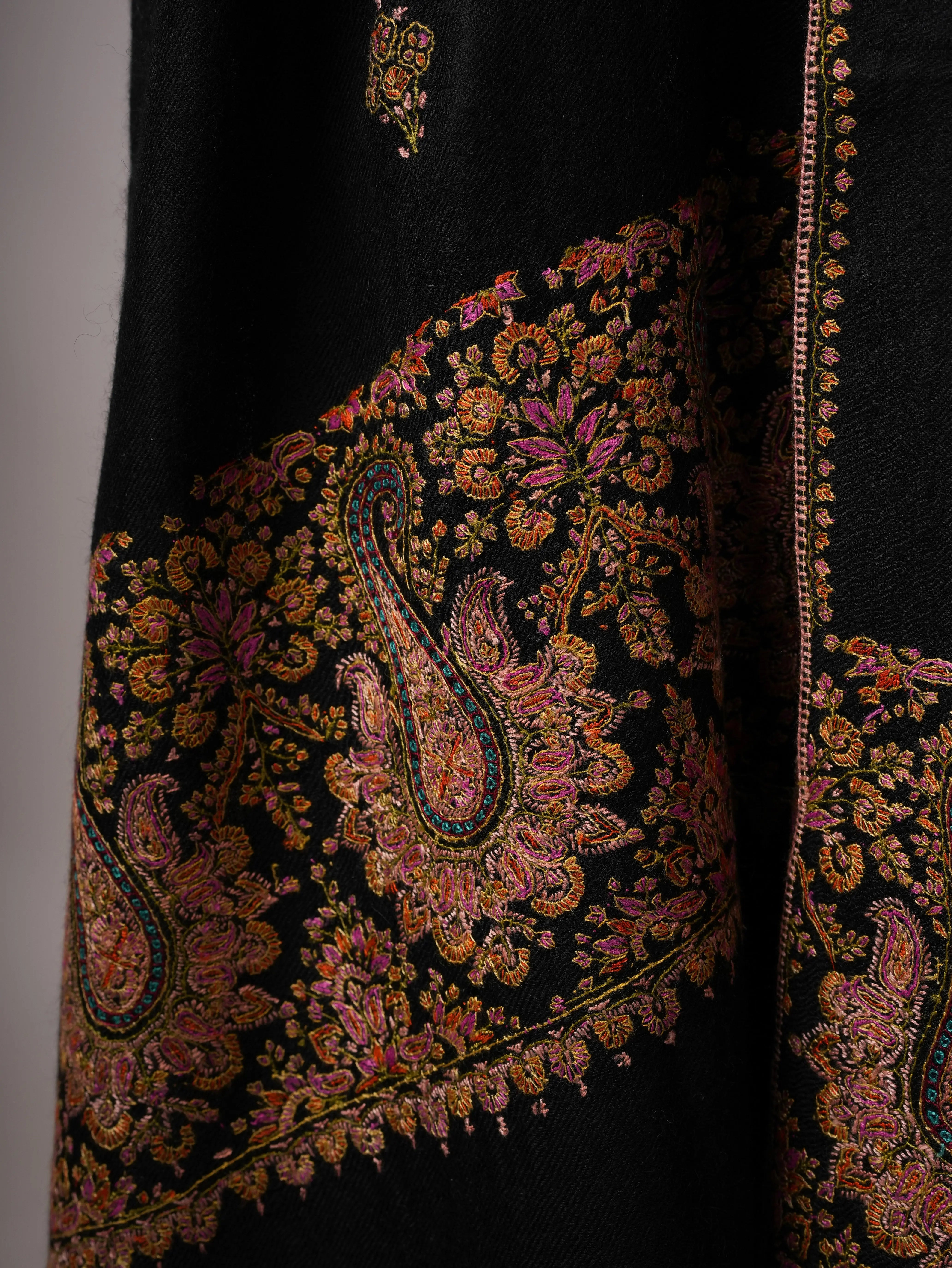 Handwoven Black Cashmere Scarf with Paisley Palla Embroidery Shahkaar