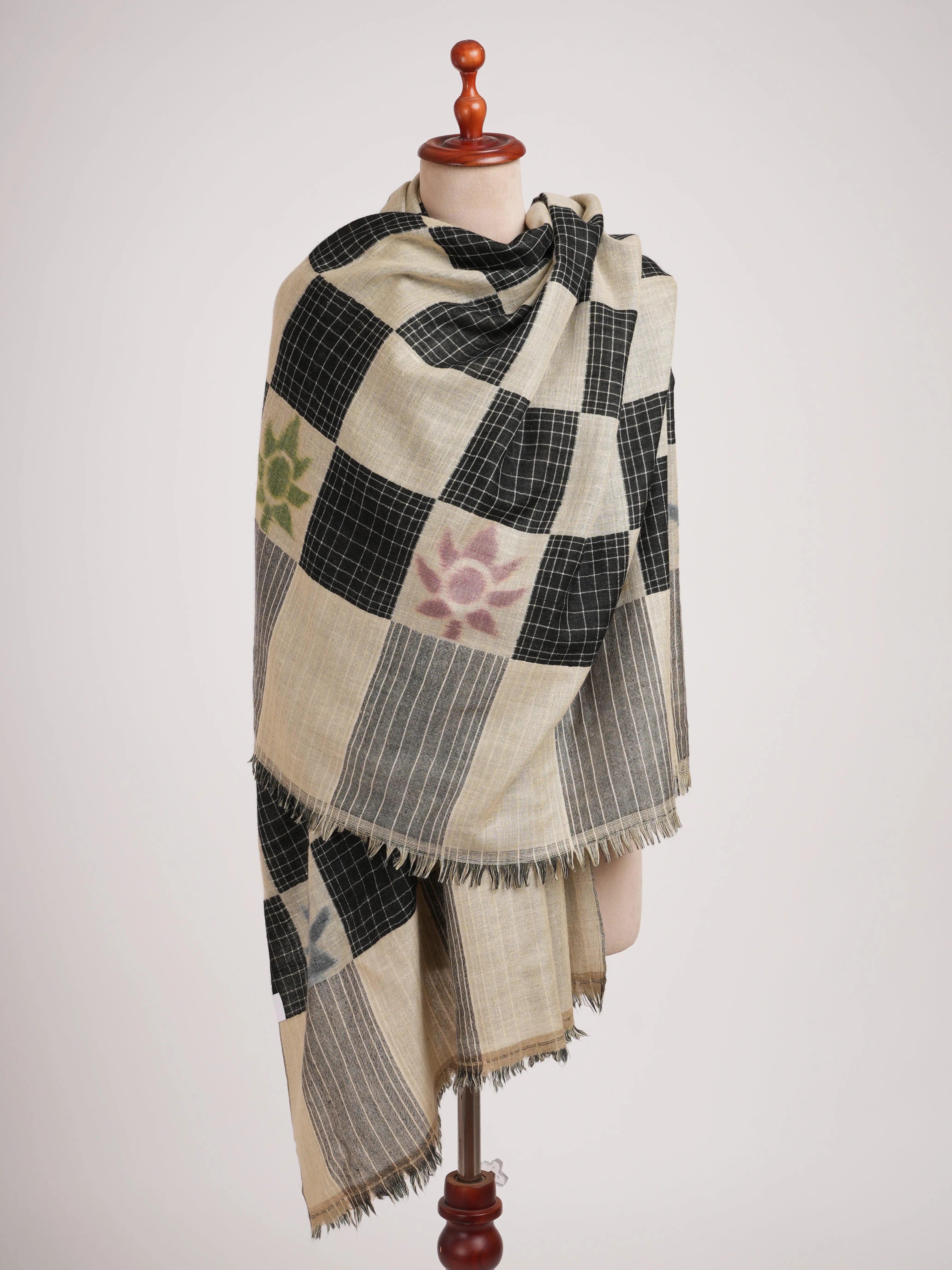 Handwoven Dorukha Dualshade Ikat Indian Shawl Shahkaar