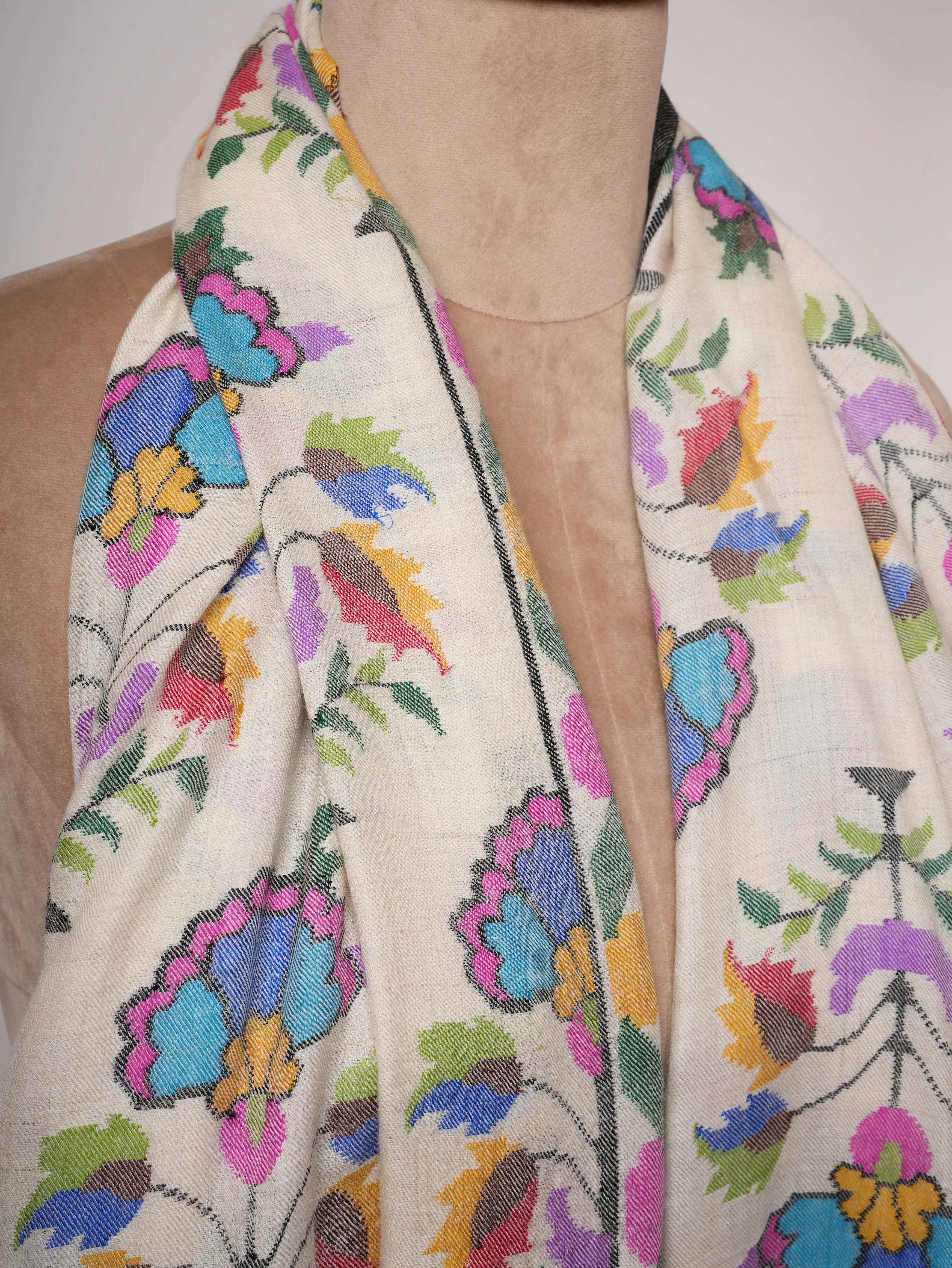 Handwoven Kani Pashmina Shawl with Buteh Motif | Authentic Kashmiri Wool Wrap Shahkaar