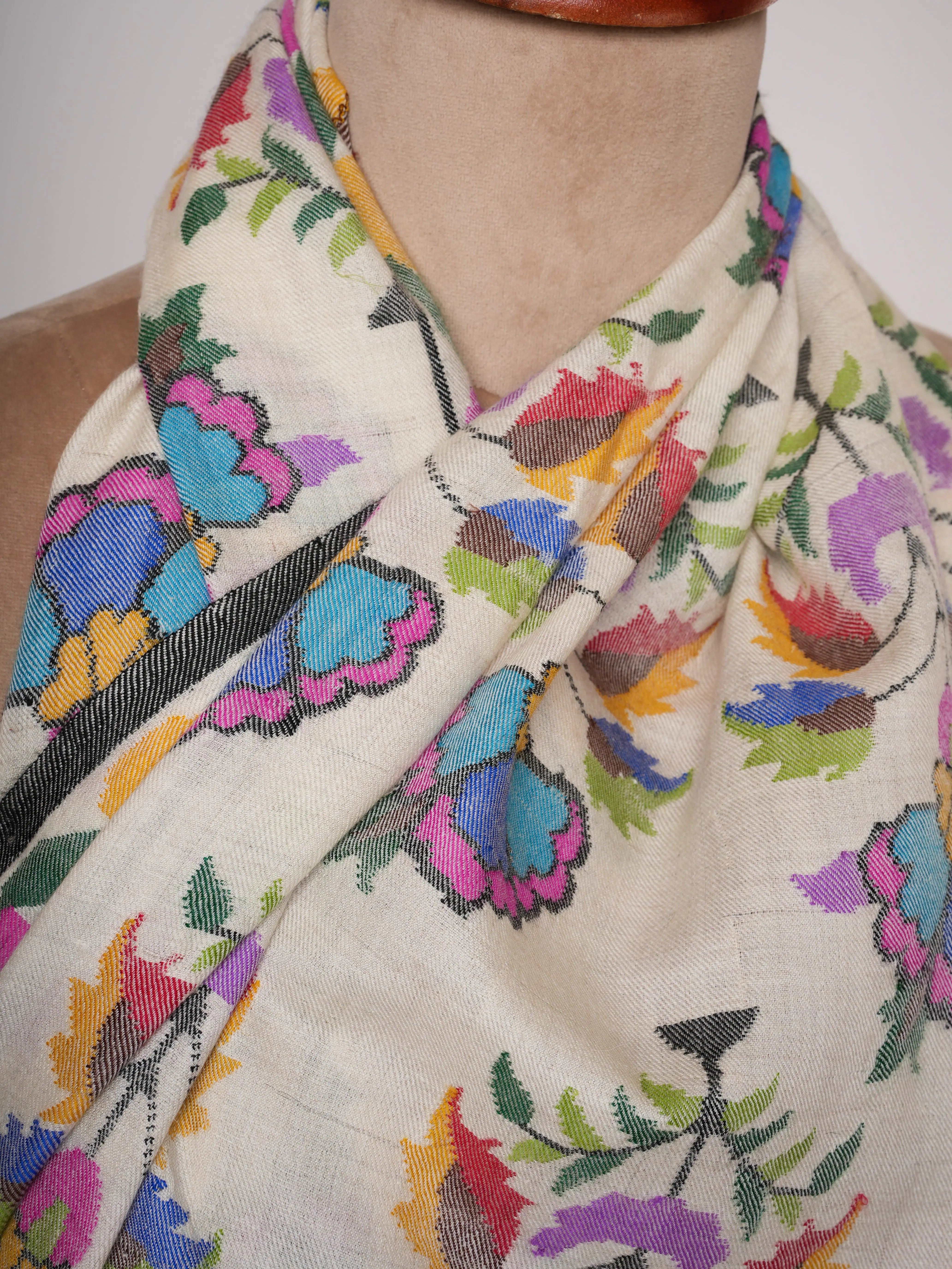 Handwoven Kani Pashmina Shawl with Buteh Motif | Authentic Kashmiri Wool Wrap Shahkaar