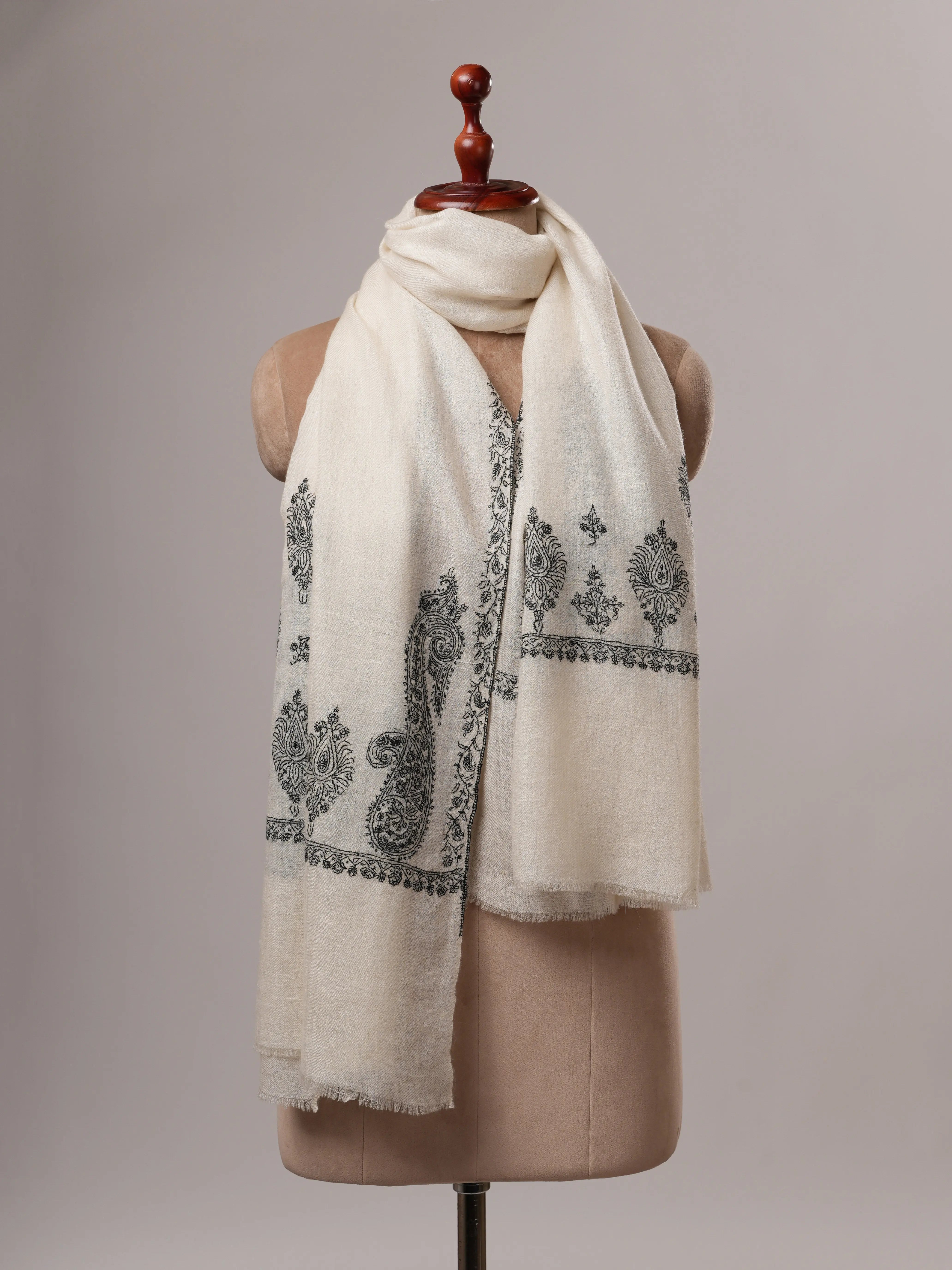 Handwoven Natural Ivory Cashmere Scarf with Paisley Palla Hand Embroidery Shahkaar