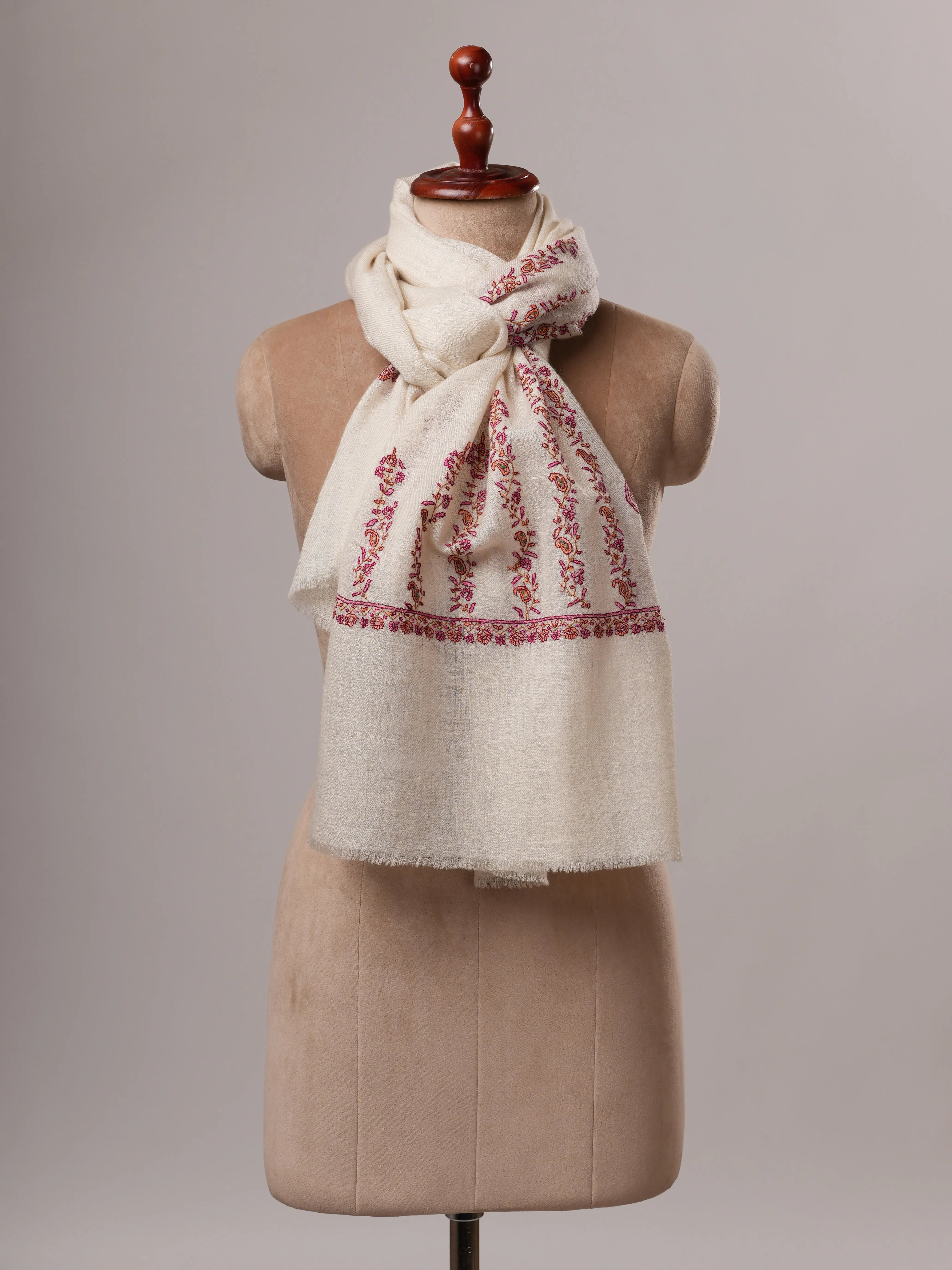 Handwoven Natural White Cashmere Scarf with Hand Embroidered Palla Shahkaar