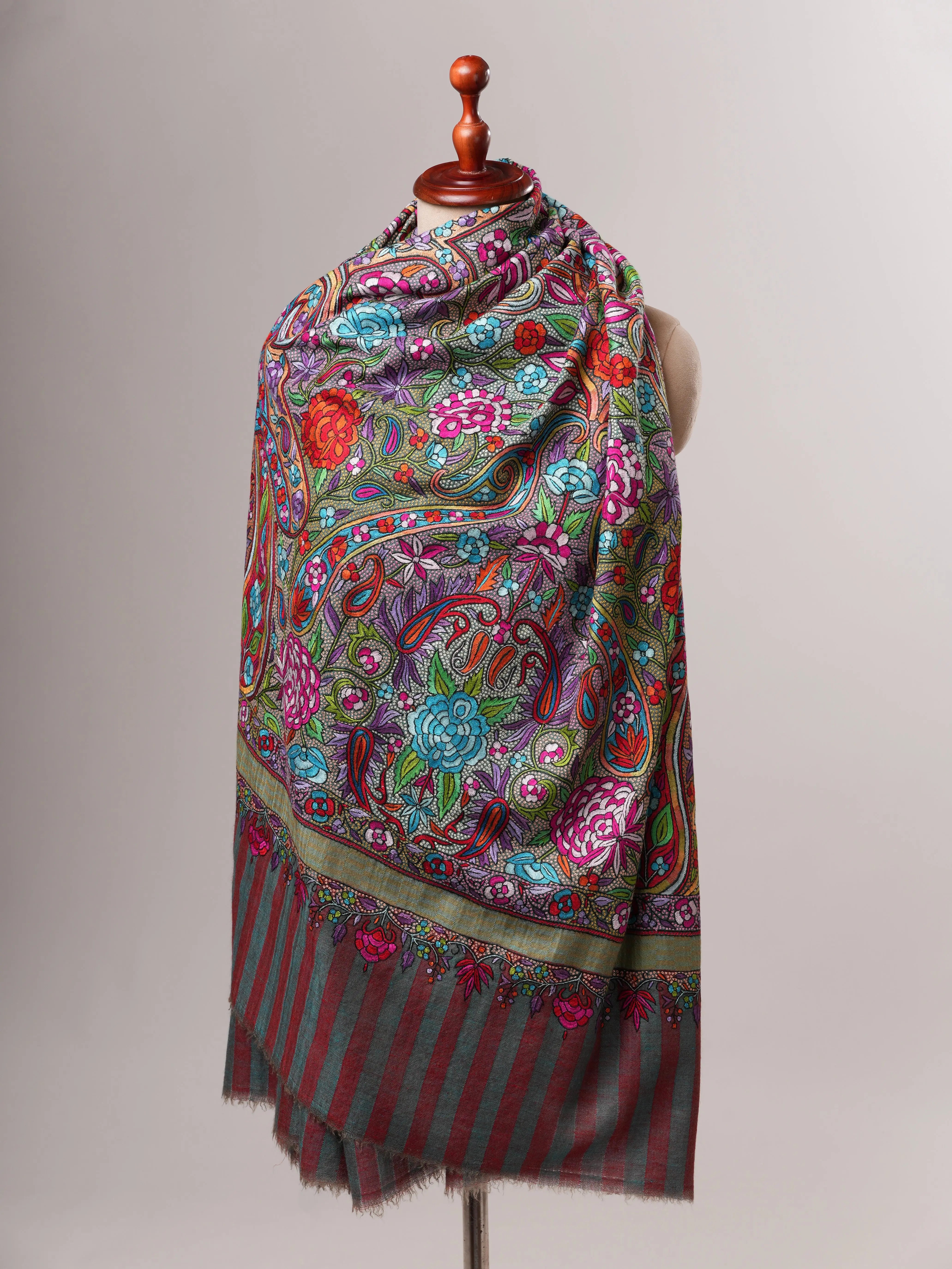 Handwoven Pashmina Jamavar Shawl with Papermachie Detailing Shahkaar