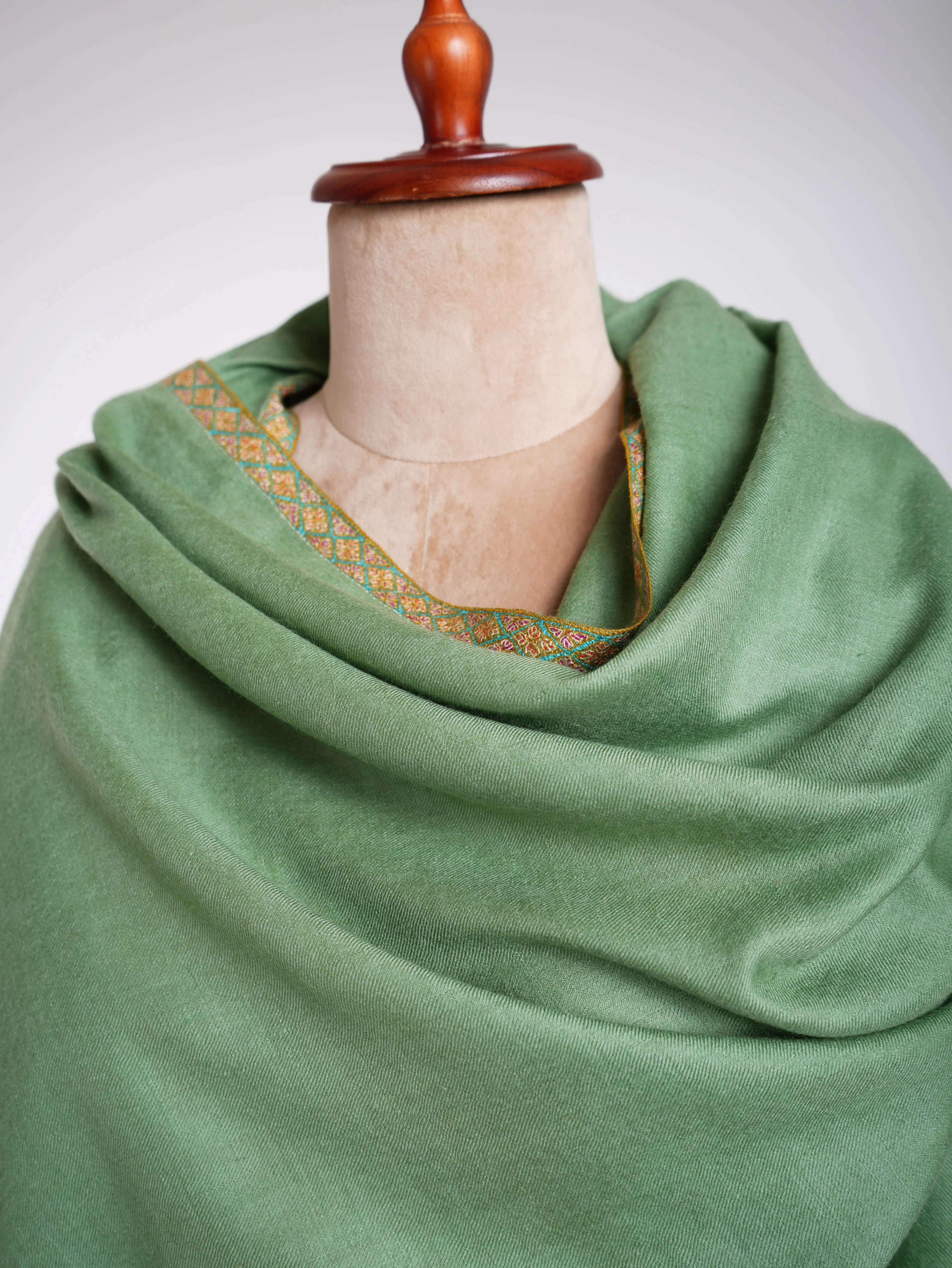 Hashia Kashmiri Embroidery Pashmina Shawl Emerald Shahkaar