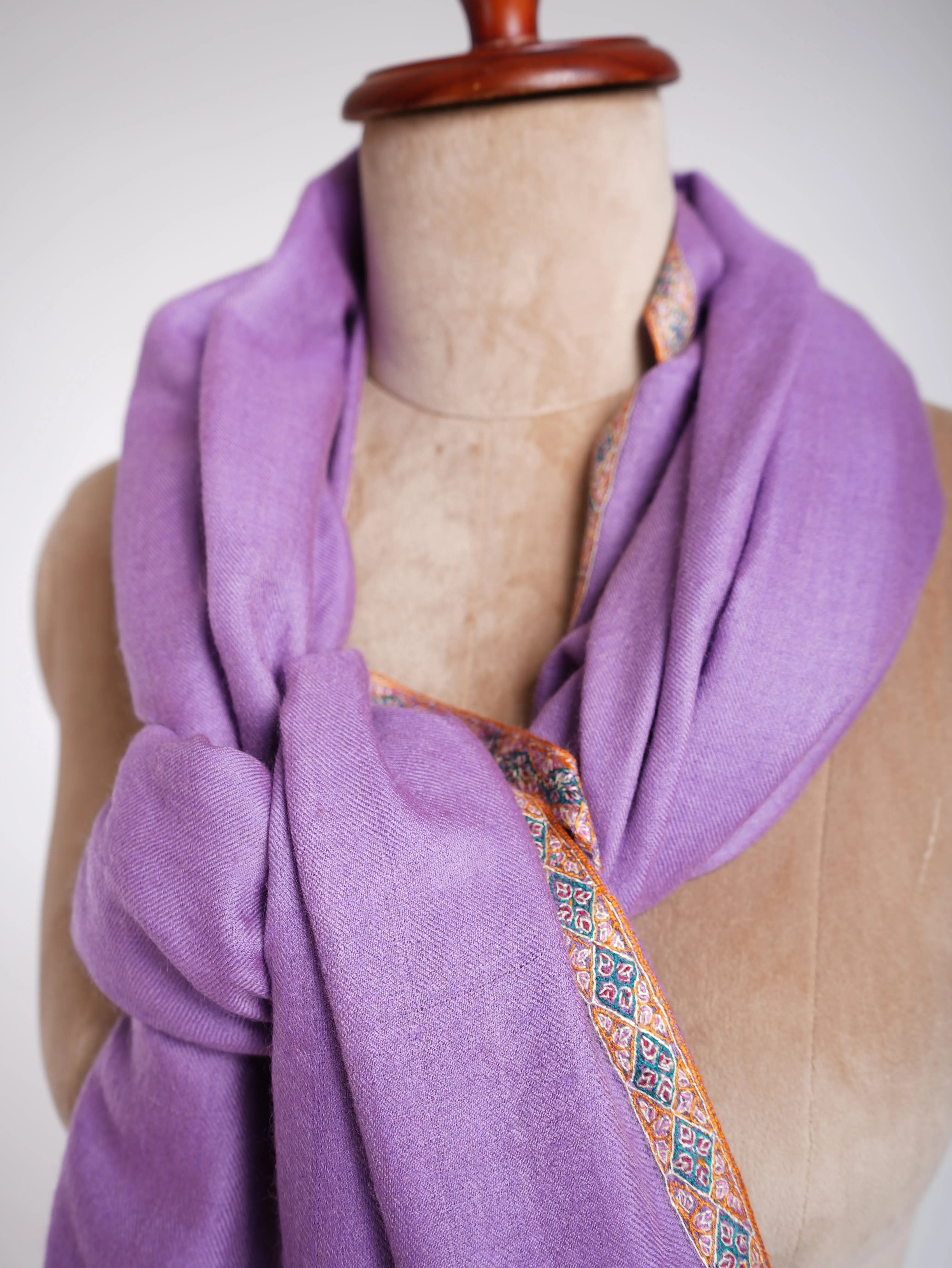 Hashidar Hand Embroidered Pashmina Shawl Lilac Shahkaar