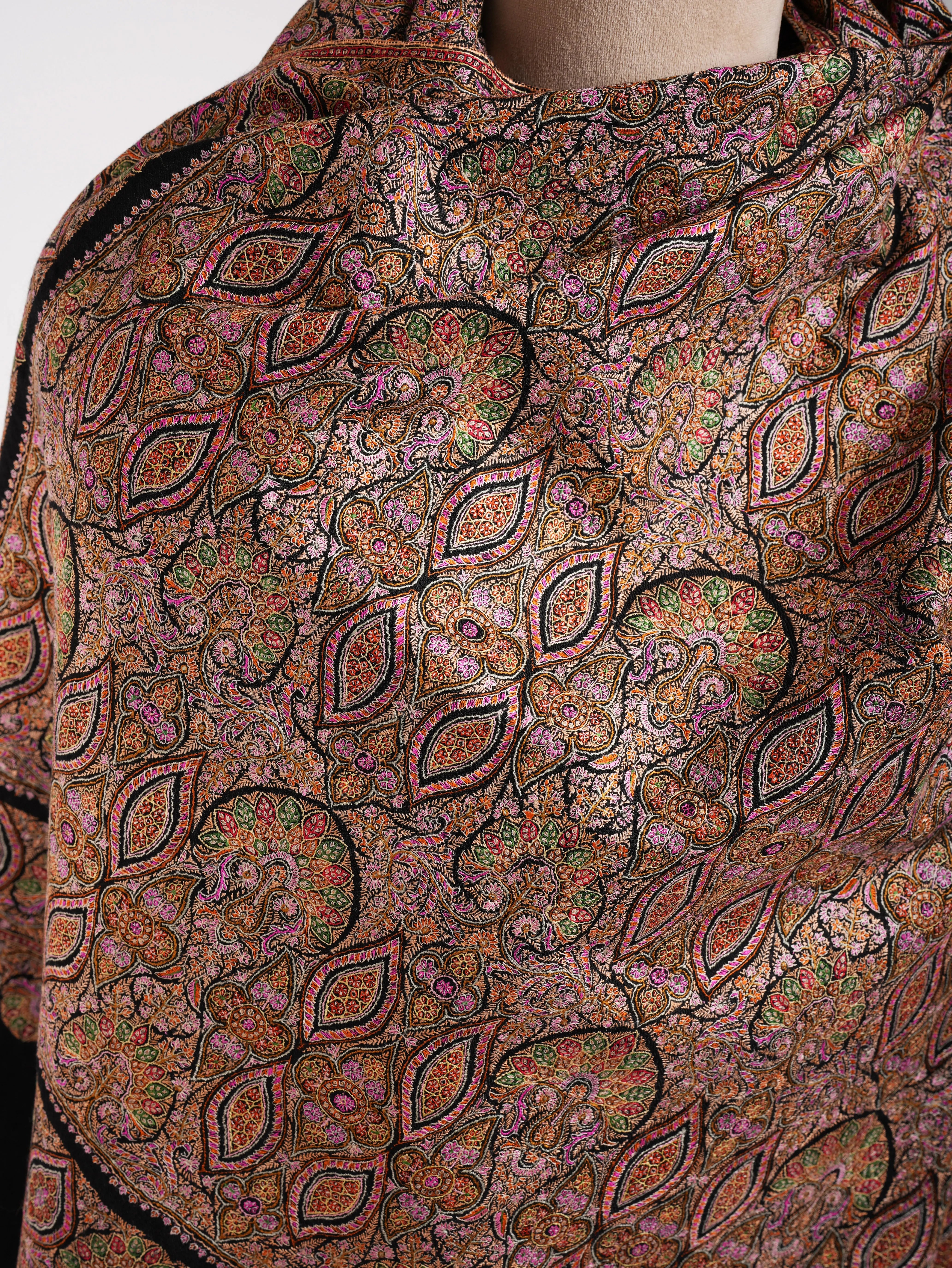 Heirloom Fine Artistic Silk Embroidered Pashmina Jamavar Shawl Shahkaar