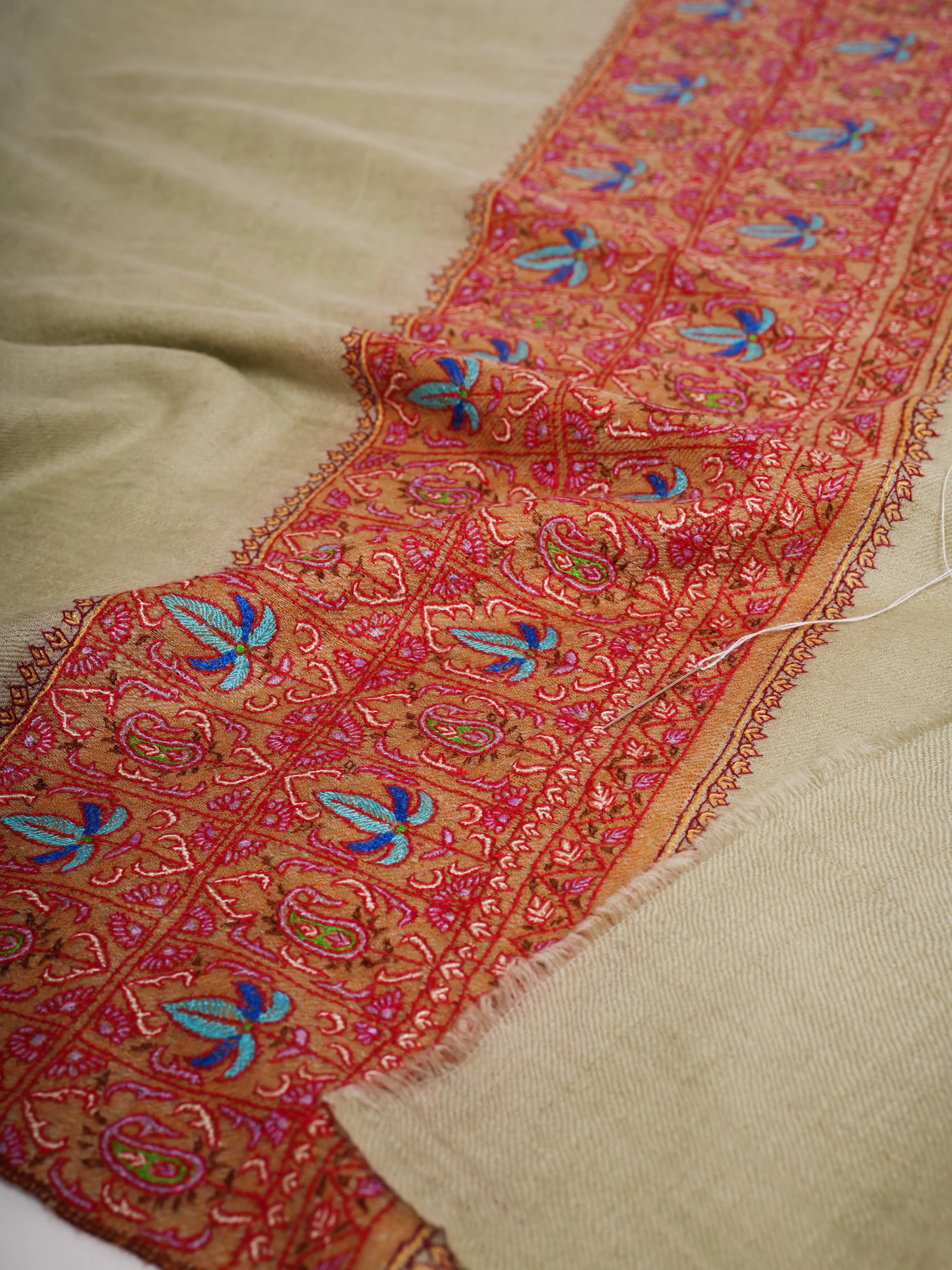 Ice Green Cashmere Scarf With Contrasting Border Shahkaar