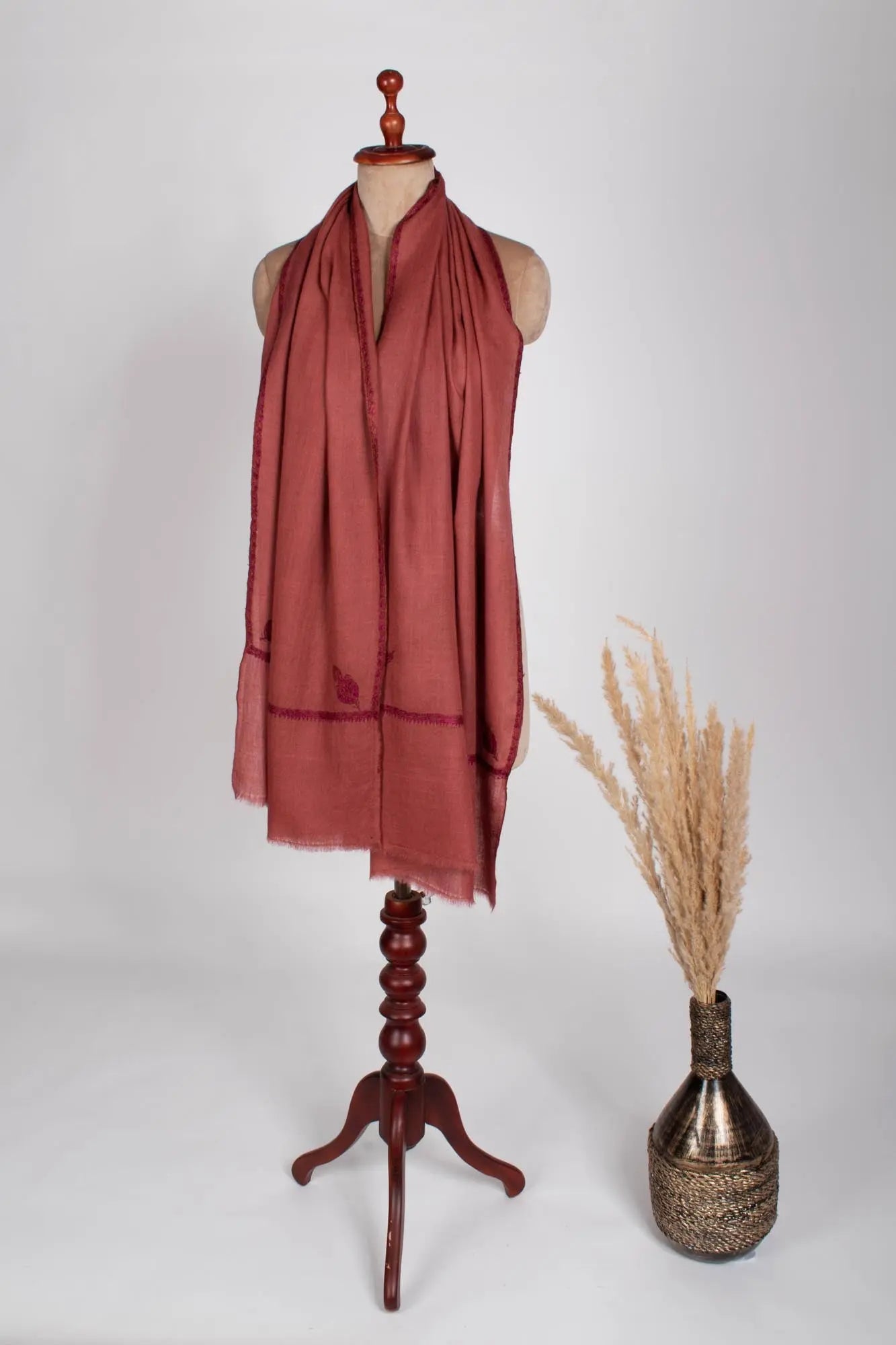 Indian Red Handloomed Sozni Cashmere Scarf - LODI Shahkaar