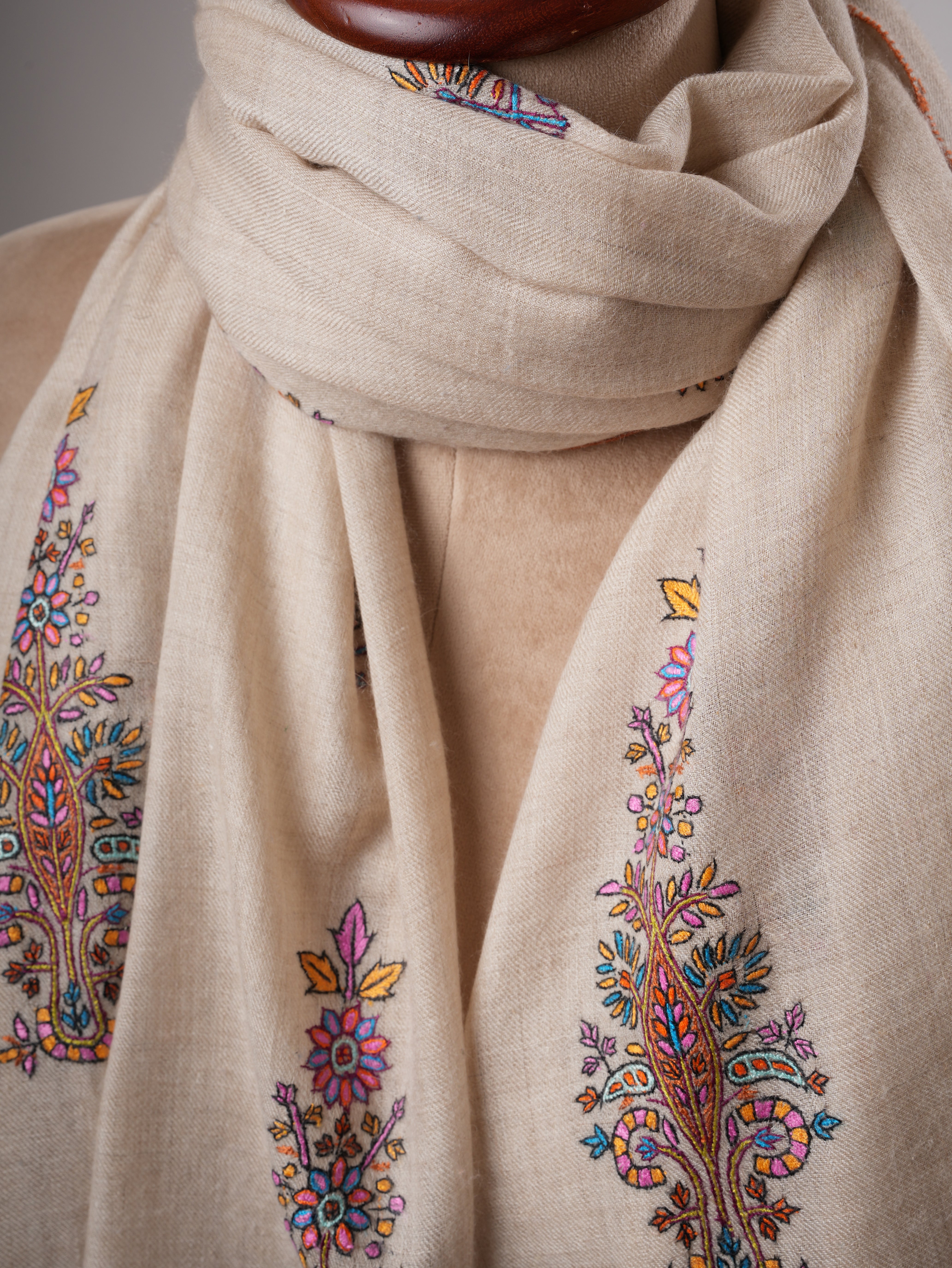 Ivory Baby Soft Handwoven Shahkaar Pashmina Shawl Shahkaar