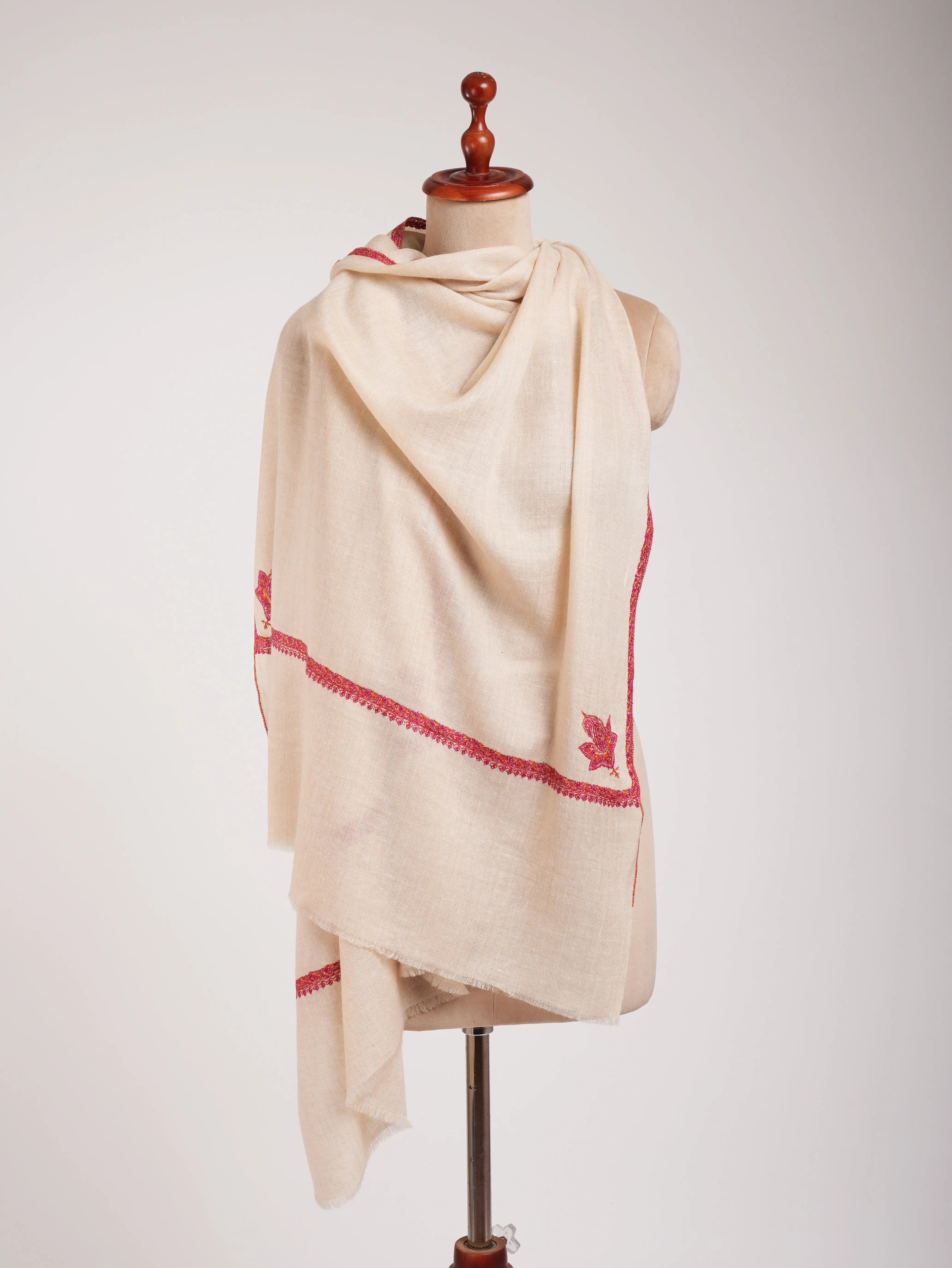 Ivory Cashmere Kashmiri Scarf with Sozni Embroidery Shahkaar