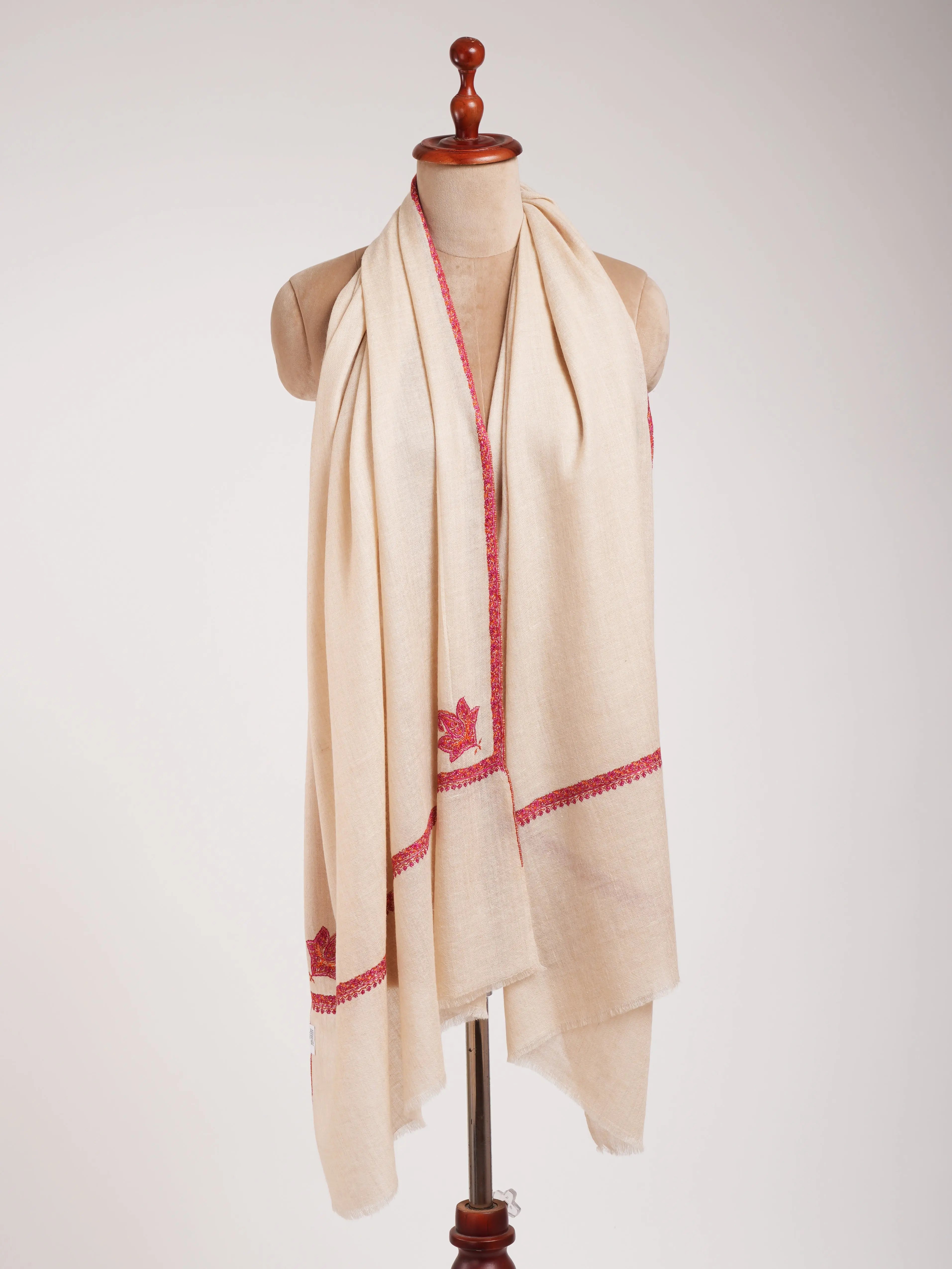 Ivory Cashmere Kashmiri Scarf with Sozni Embroidery Shahkaar