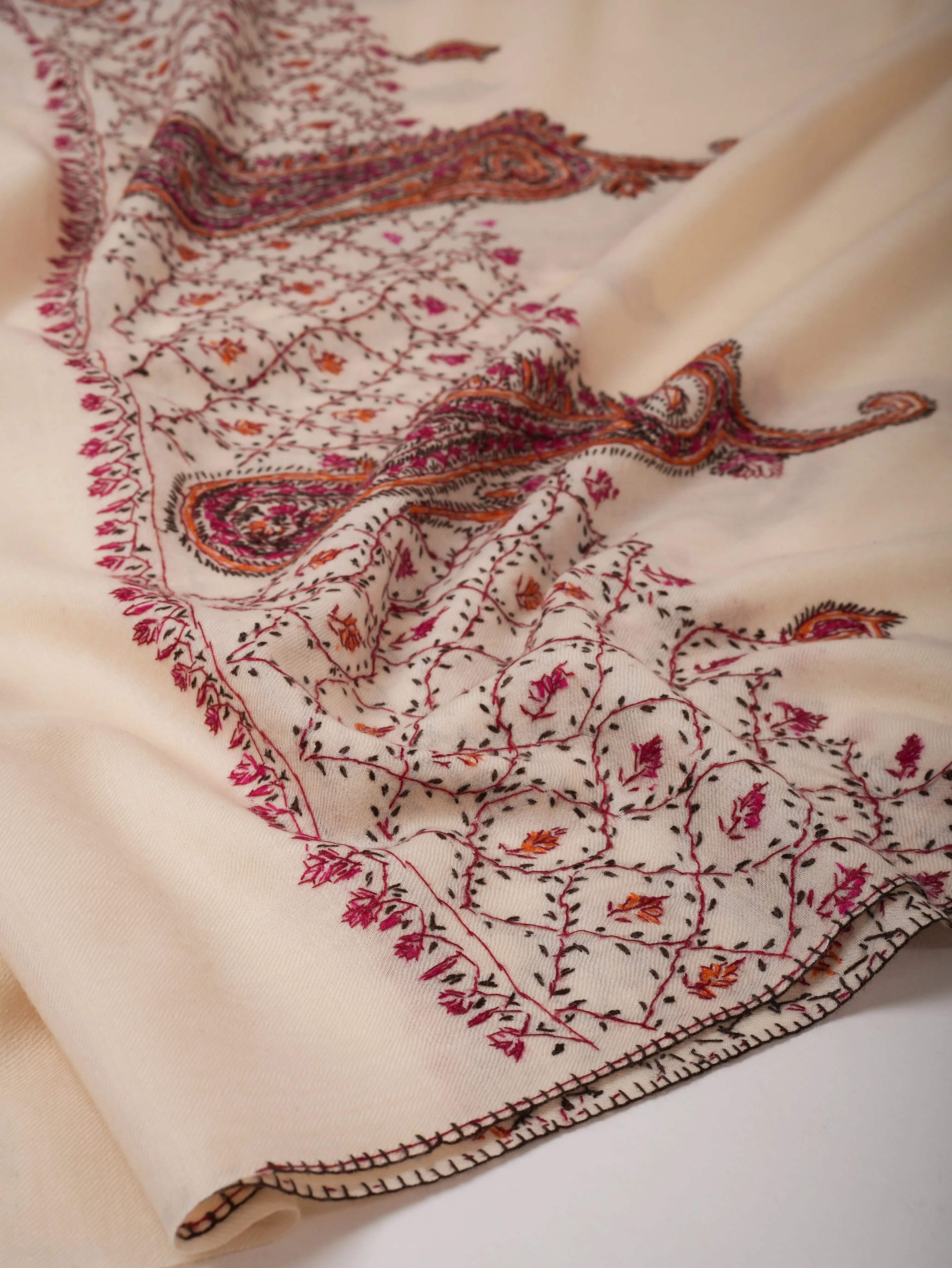 Ivory Hand Embroidered Fine Wool Shawl with Paisley Palla Shahkaar