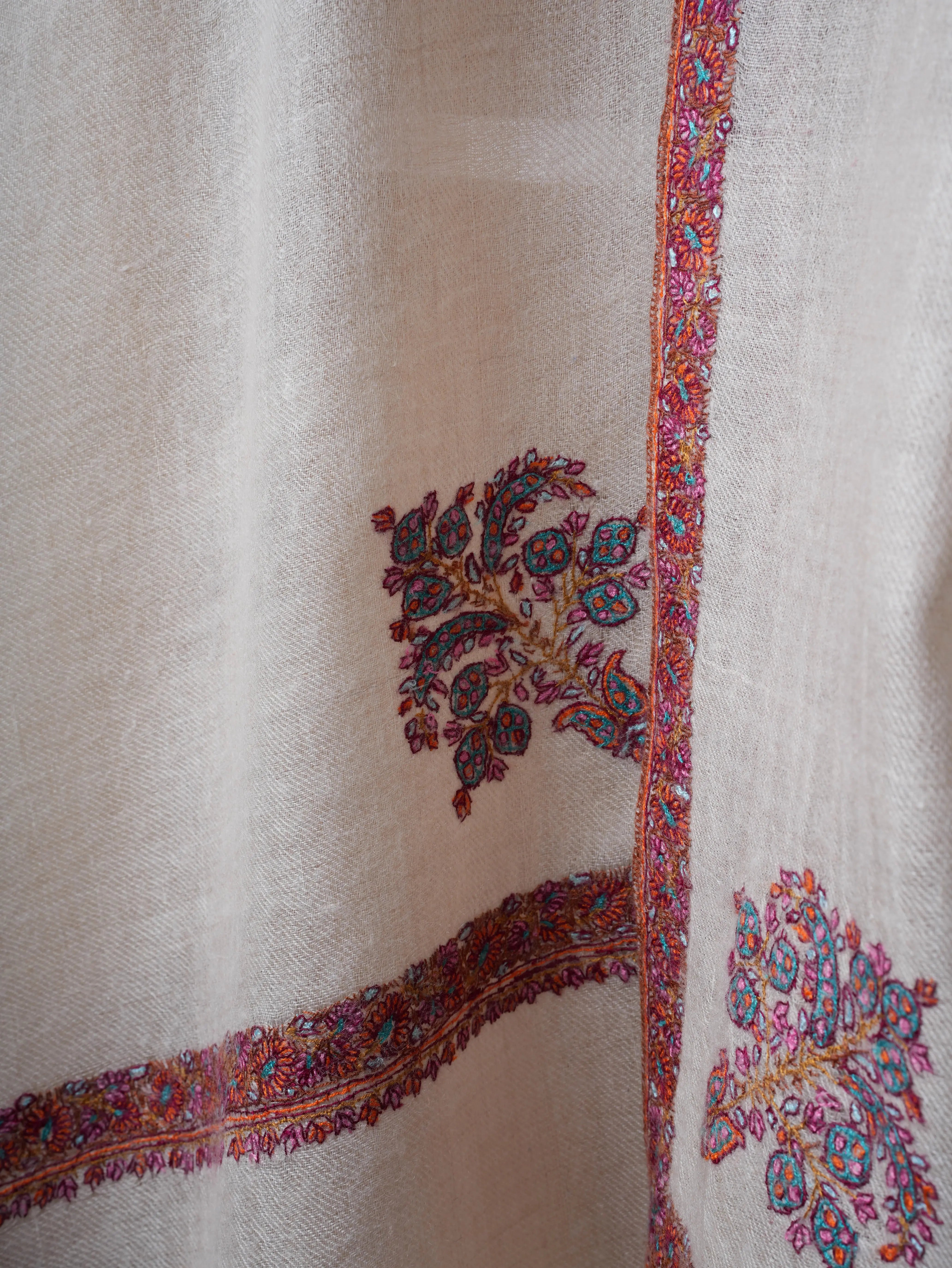 Ivory Hand Embroidered Hashia Baby Soft Cashmere Scarf Shahkaar