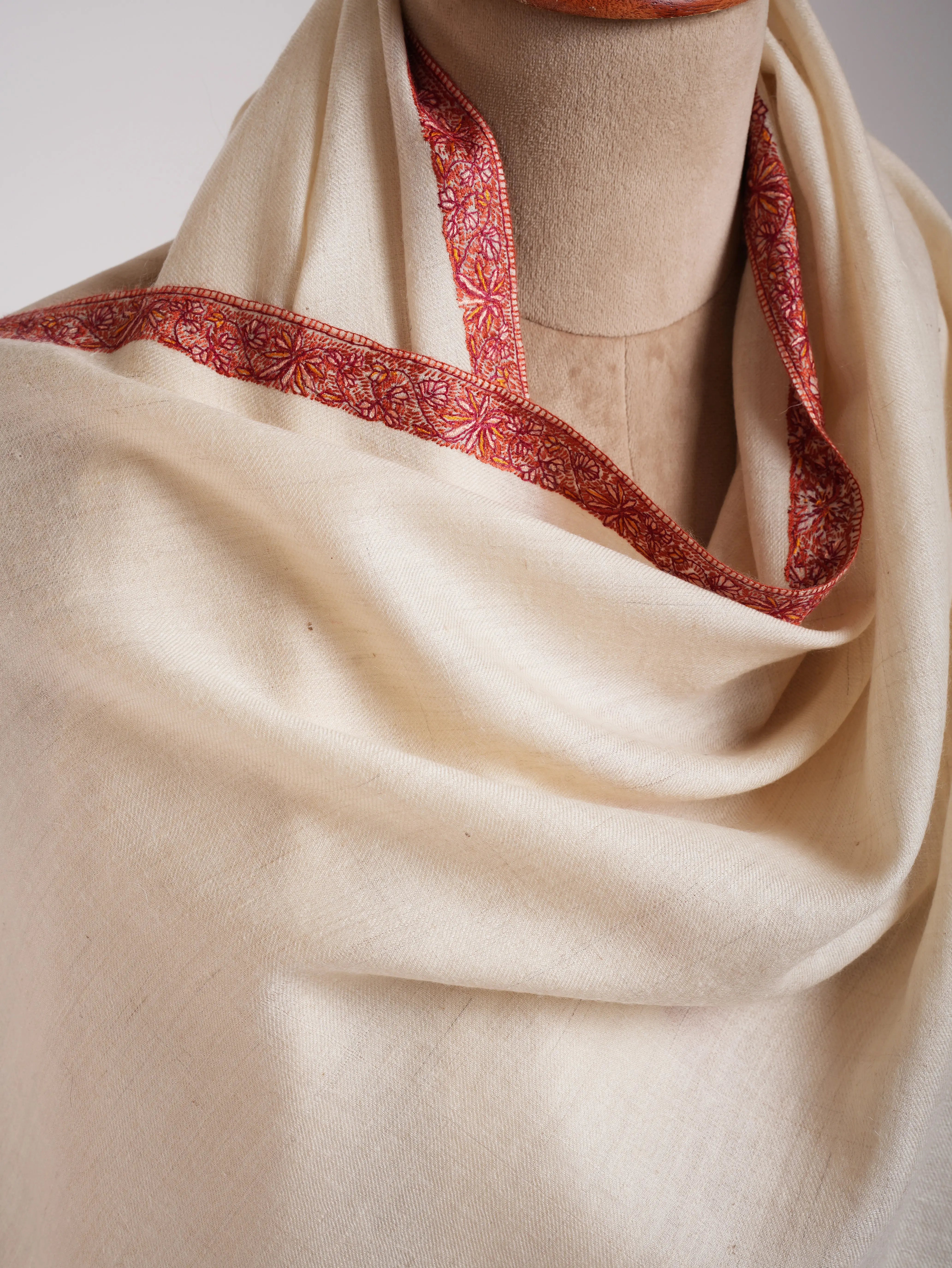 Ivory Handcrafted Kashmiri Pashminas Shahkaar