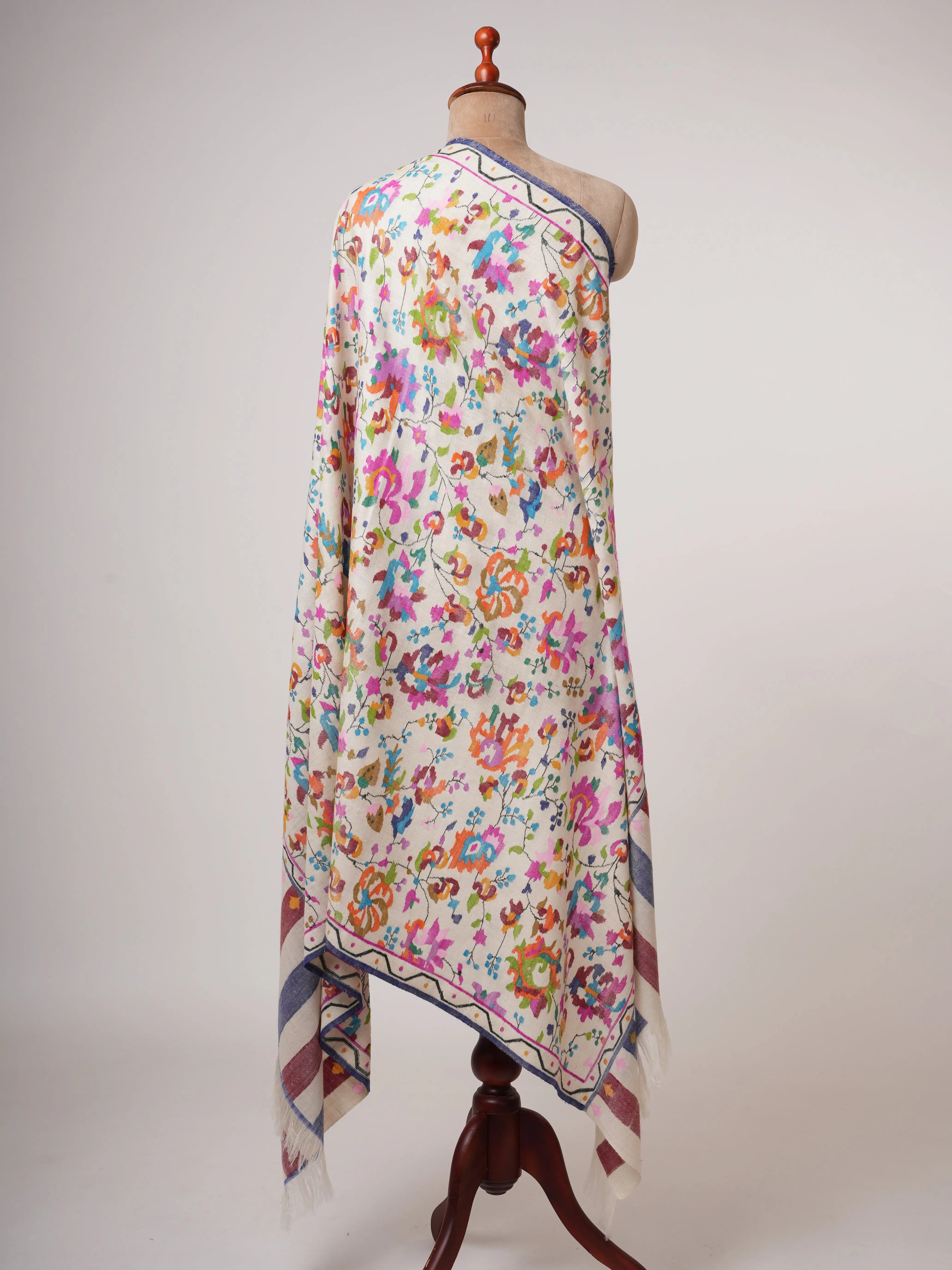 Ivory Handloomed Kani Pashmina Shawl with Fresh Floral Motifs Shahkaar
