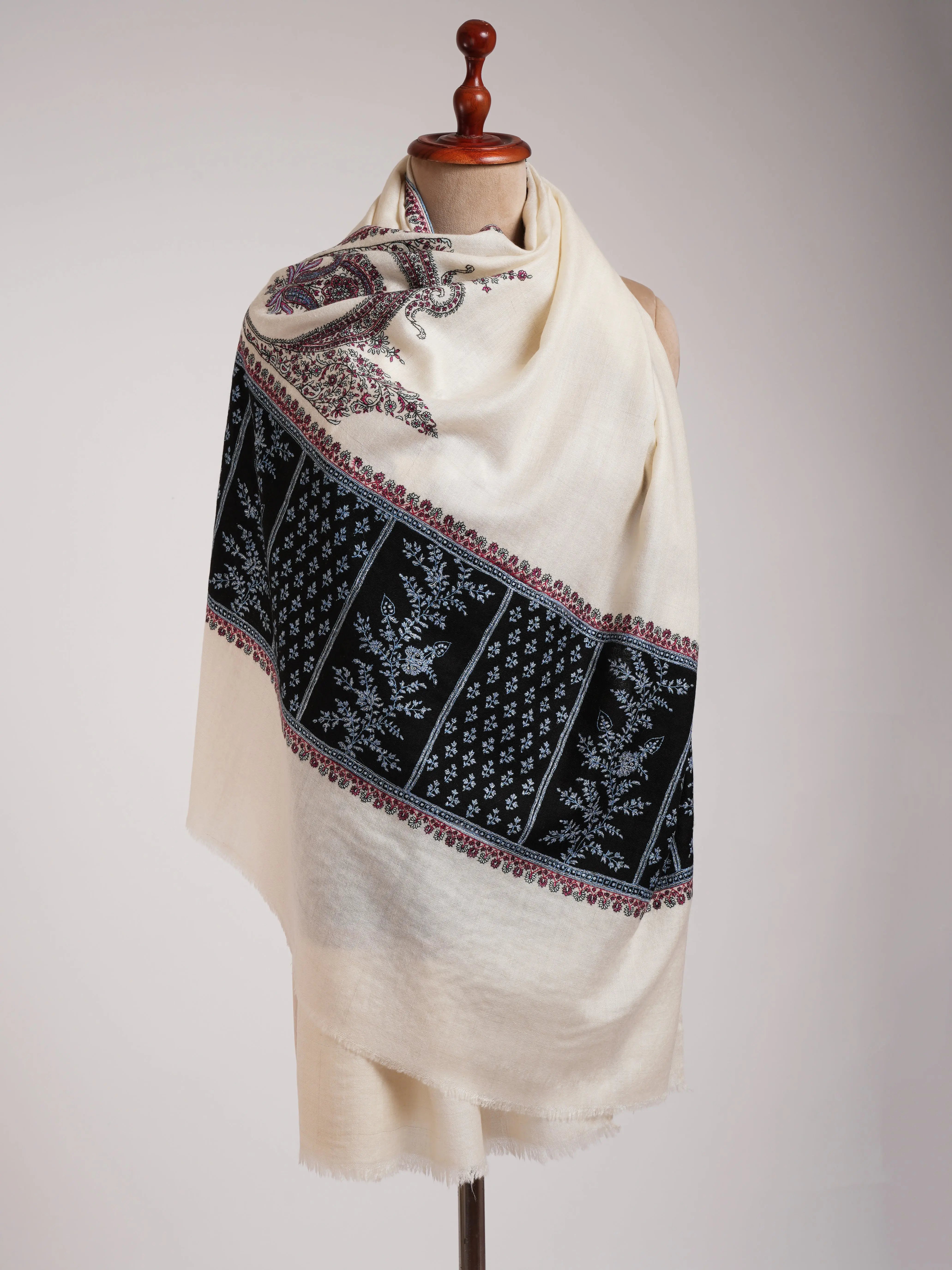 Ivory Palla Embroidered Original Kashmiri Pashmina Shawl Shahkaar