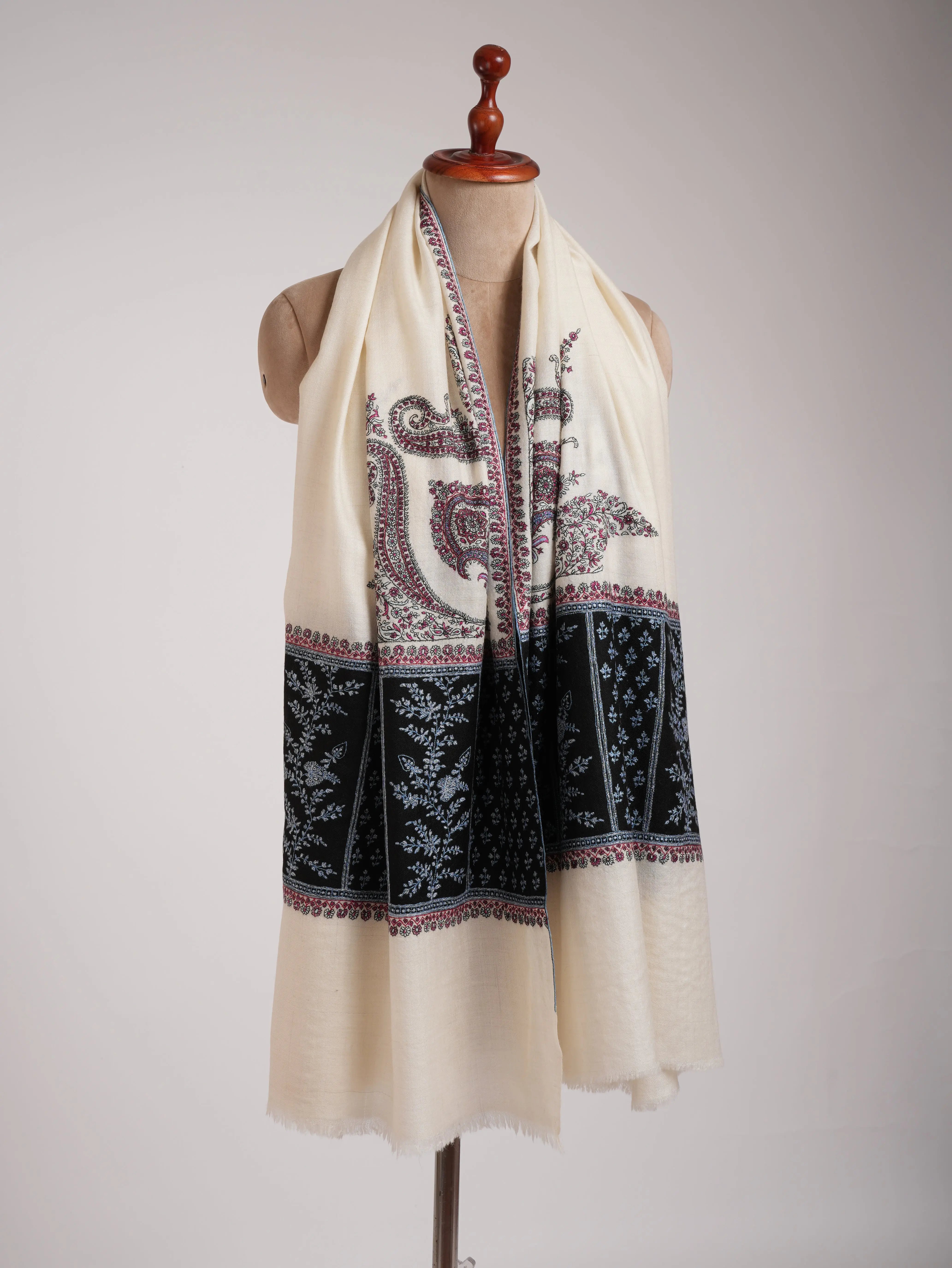 Ivory Palla Embroidered Original Kashmiri Pashmina Shawl Shahkaar