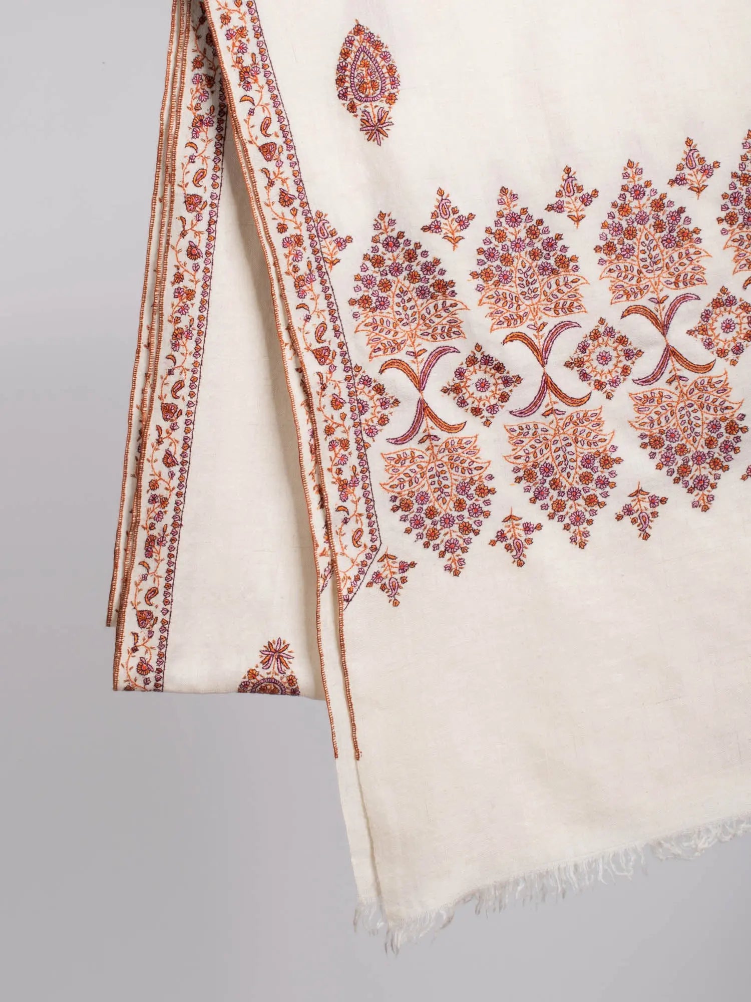 Ivory Palladar Kashmiri Pashmina Shawl - KAHULUI Shahkaar