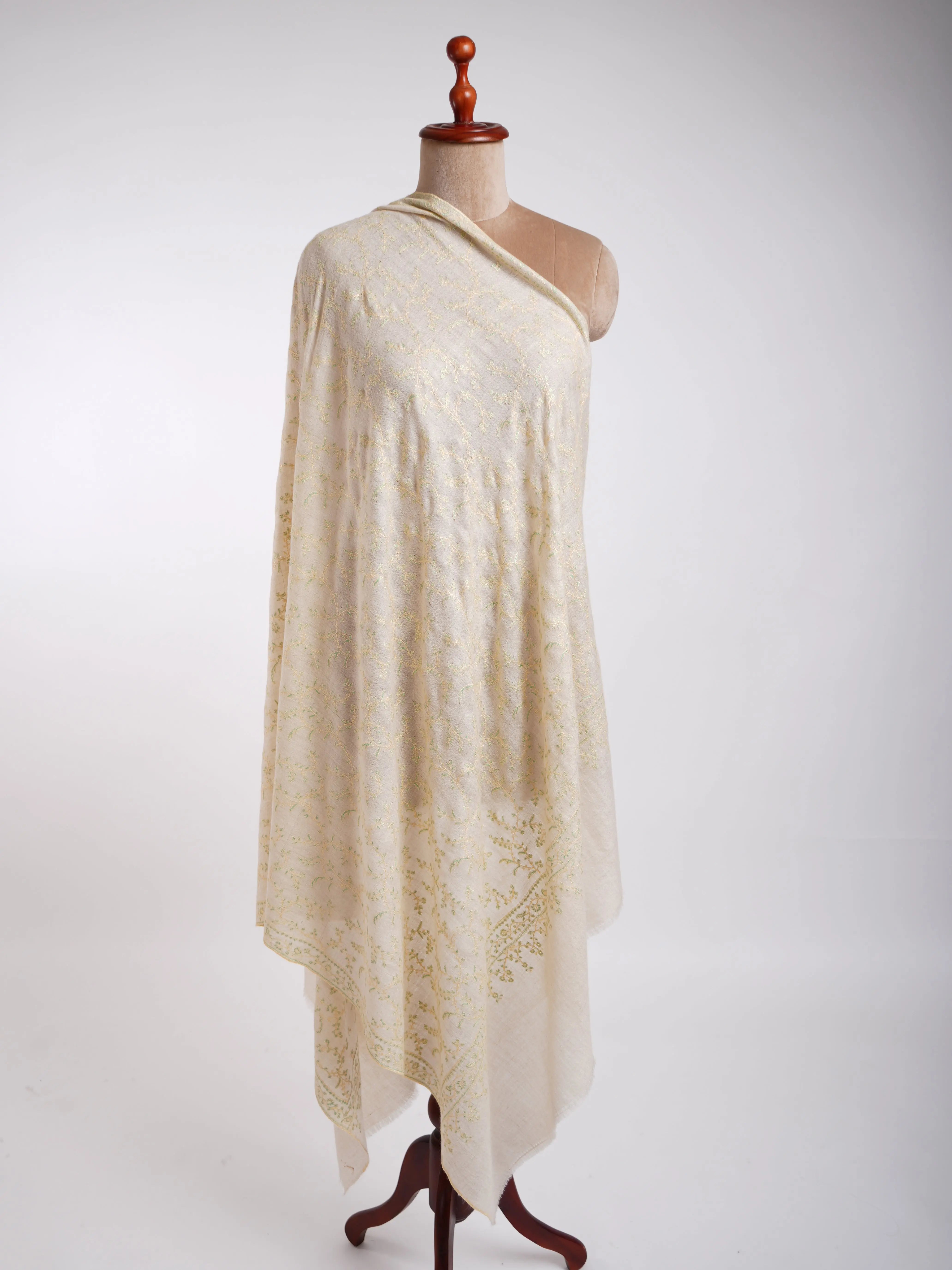 Jaaldar Sozni Embroidery Kashmiri Pashmina Shawl Ivory Shahkaar