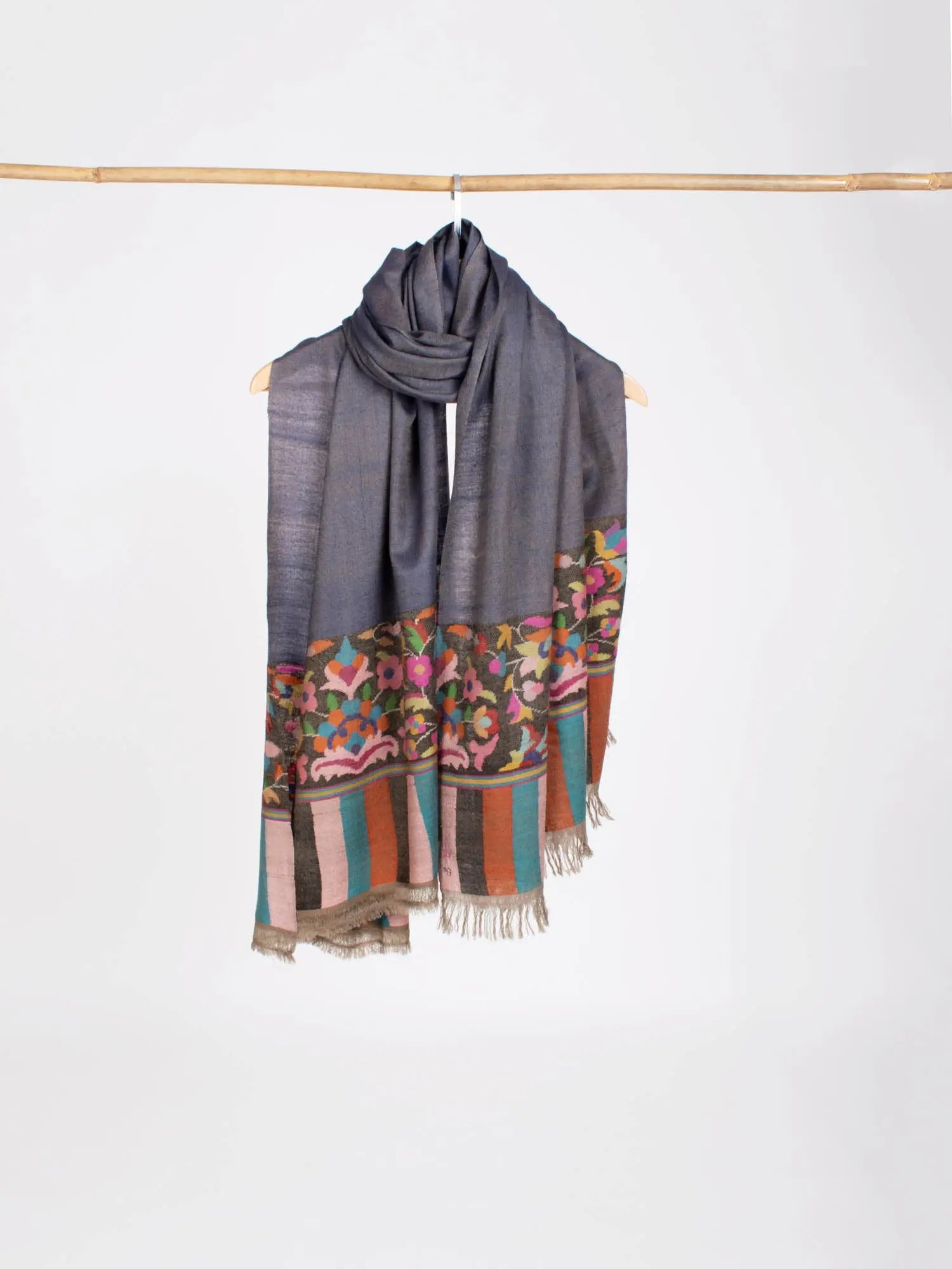 Kani Palla Dar Indian Pashmina Shawl - GILLETTE Shahkaar