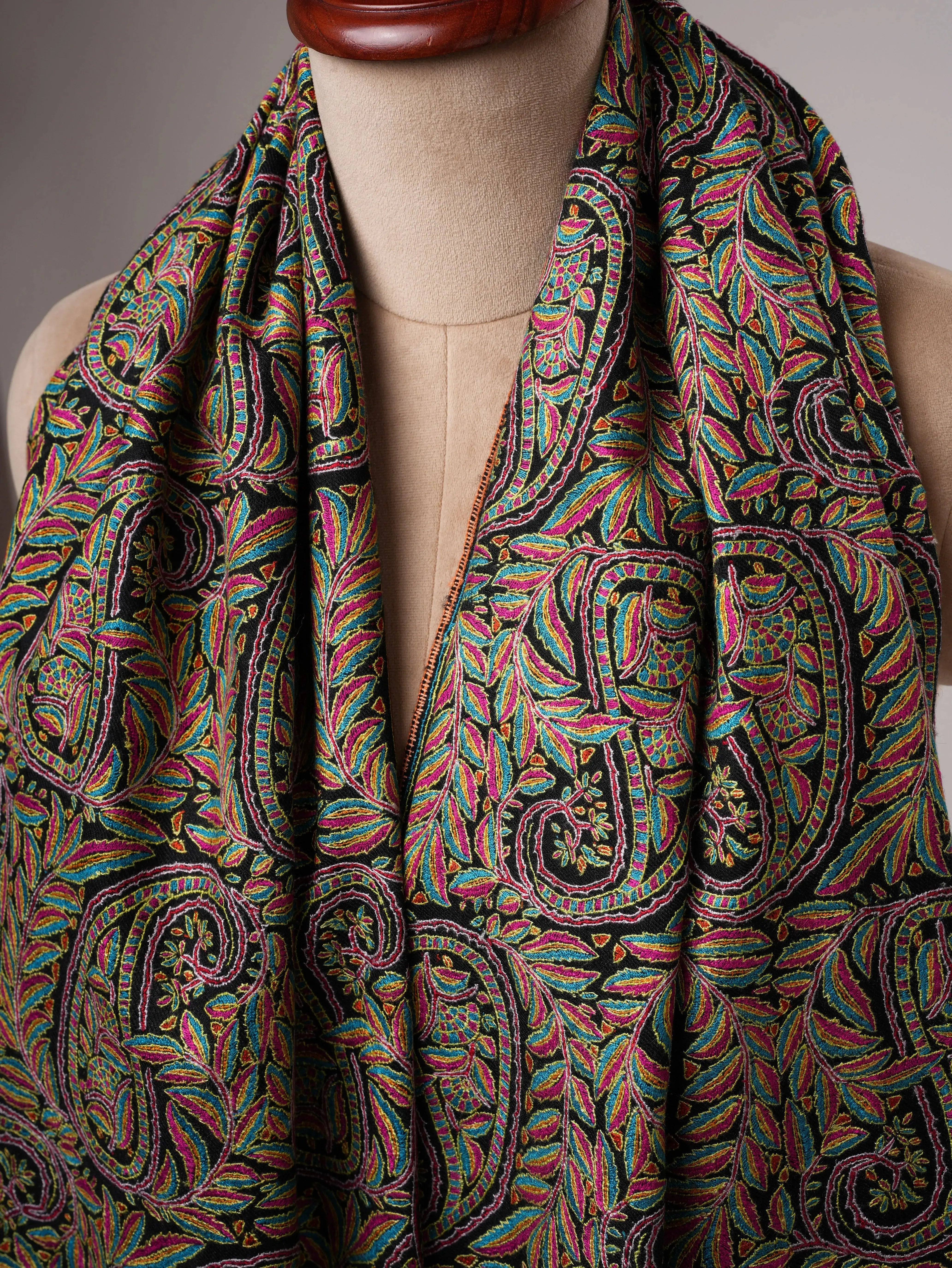 Kashmiri Black Pashmina Jamavar Shawl with Detailed Paisley Handwork Shahkaar