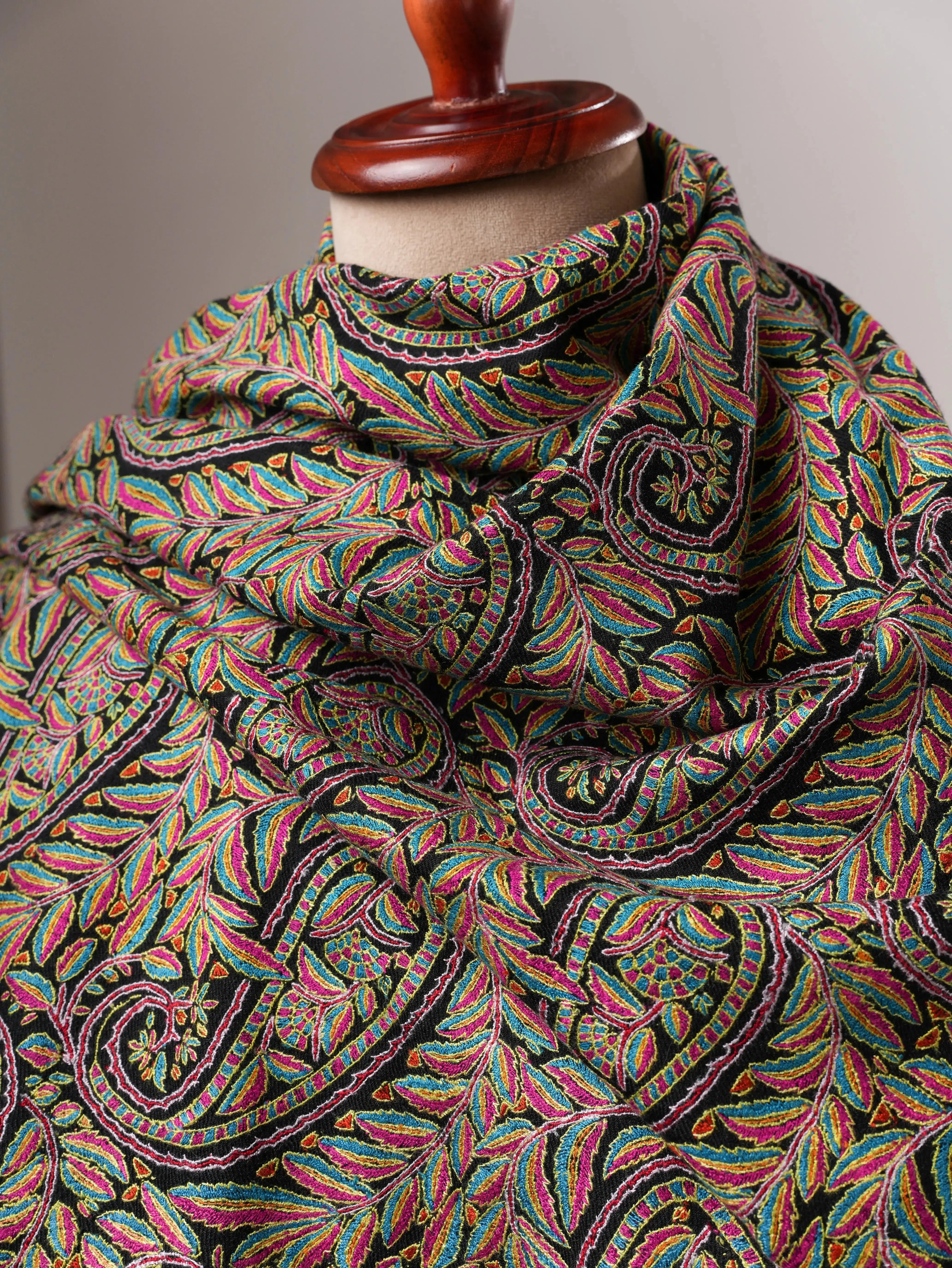 Kashmiri Black Pashmina Jamavar Shawl with Detailed Paisley Handwork Shahkaar