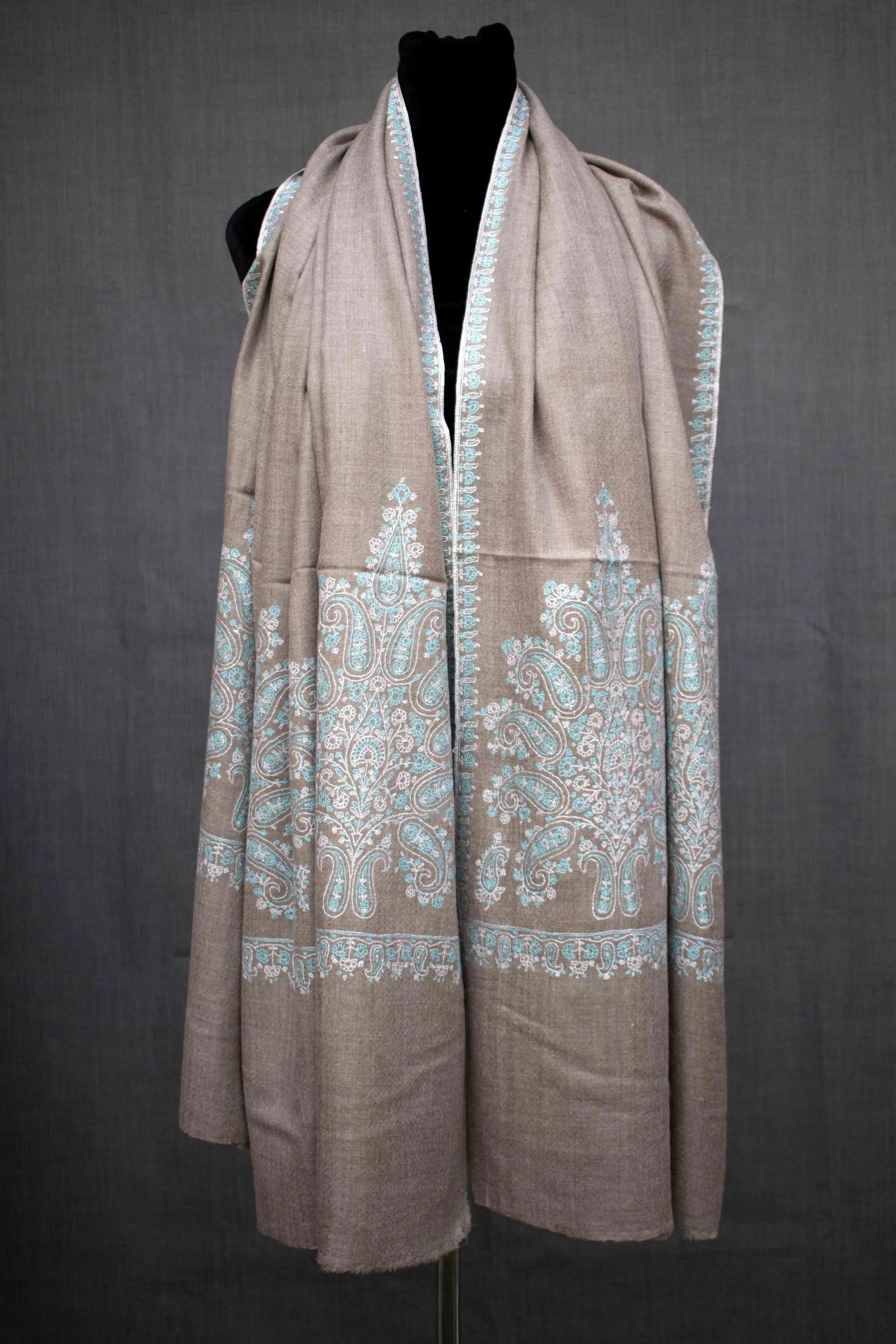 Kashmiri Pashmina Palla Embroidery Sozni Shawl, Hand Woven Shahkaar