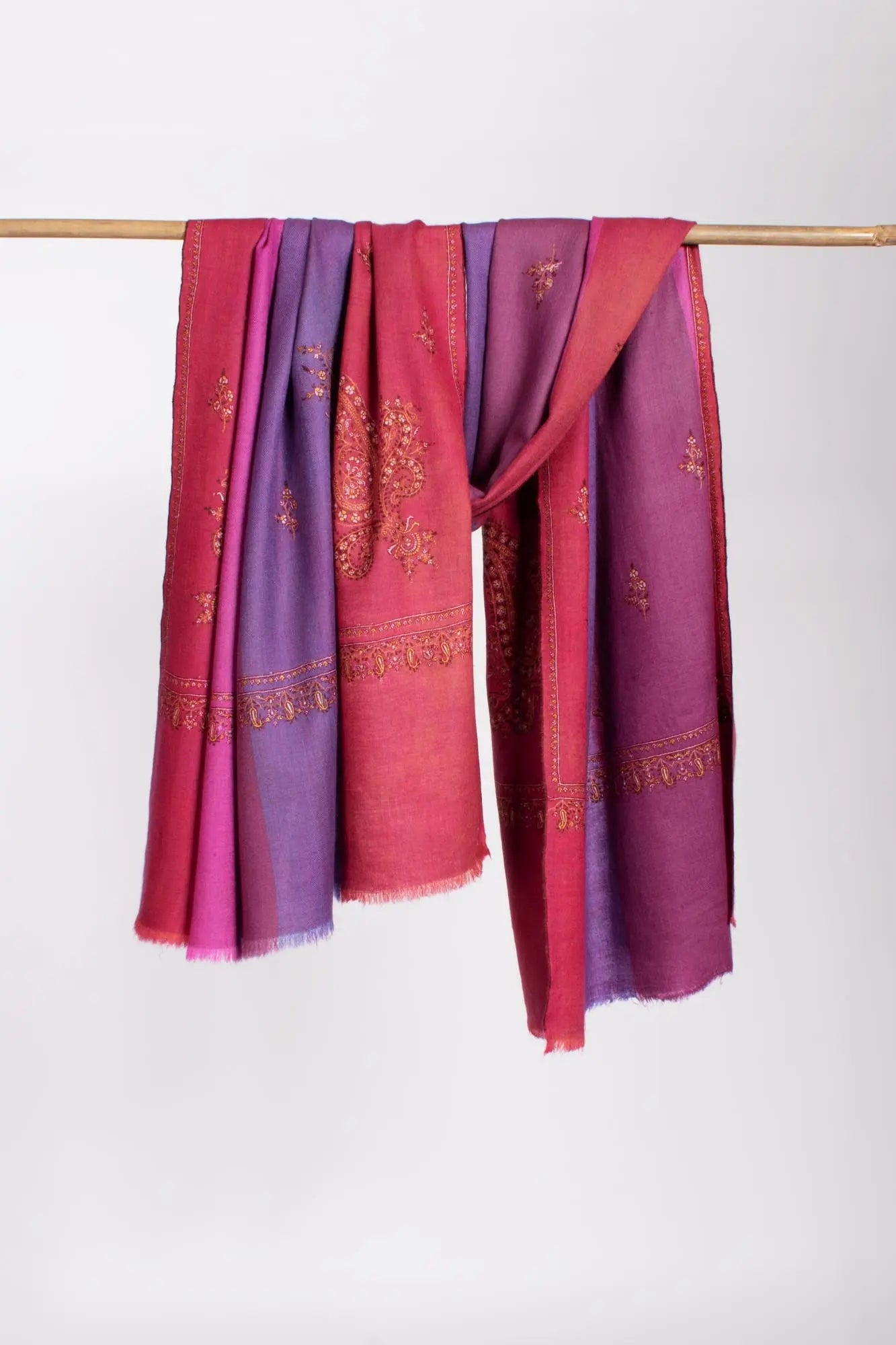 Kashmiri Purple and Magenta Handloomed Pashmina - ABERDARE Shahkaar