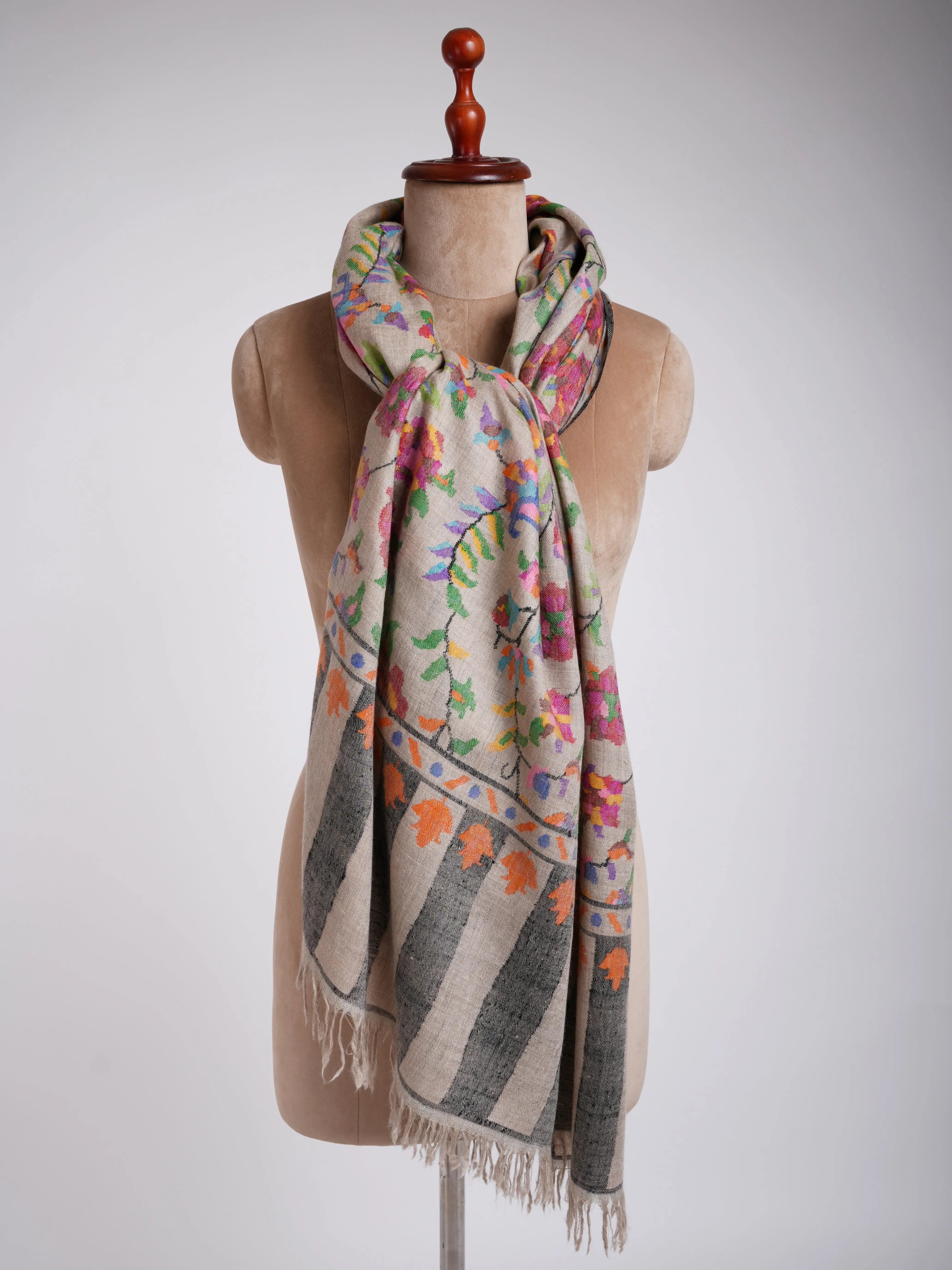Light Beige Kani Weave Certified Cashmere Shawl Shahkaar